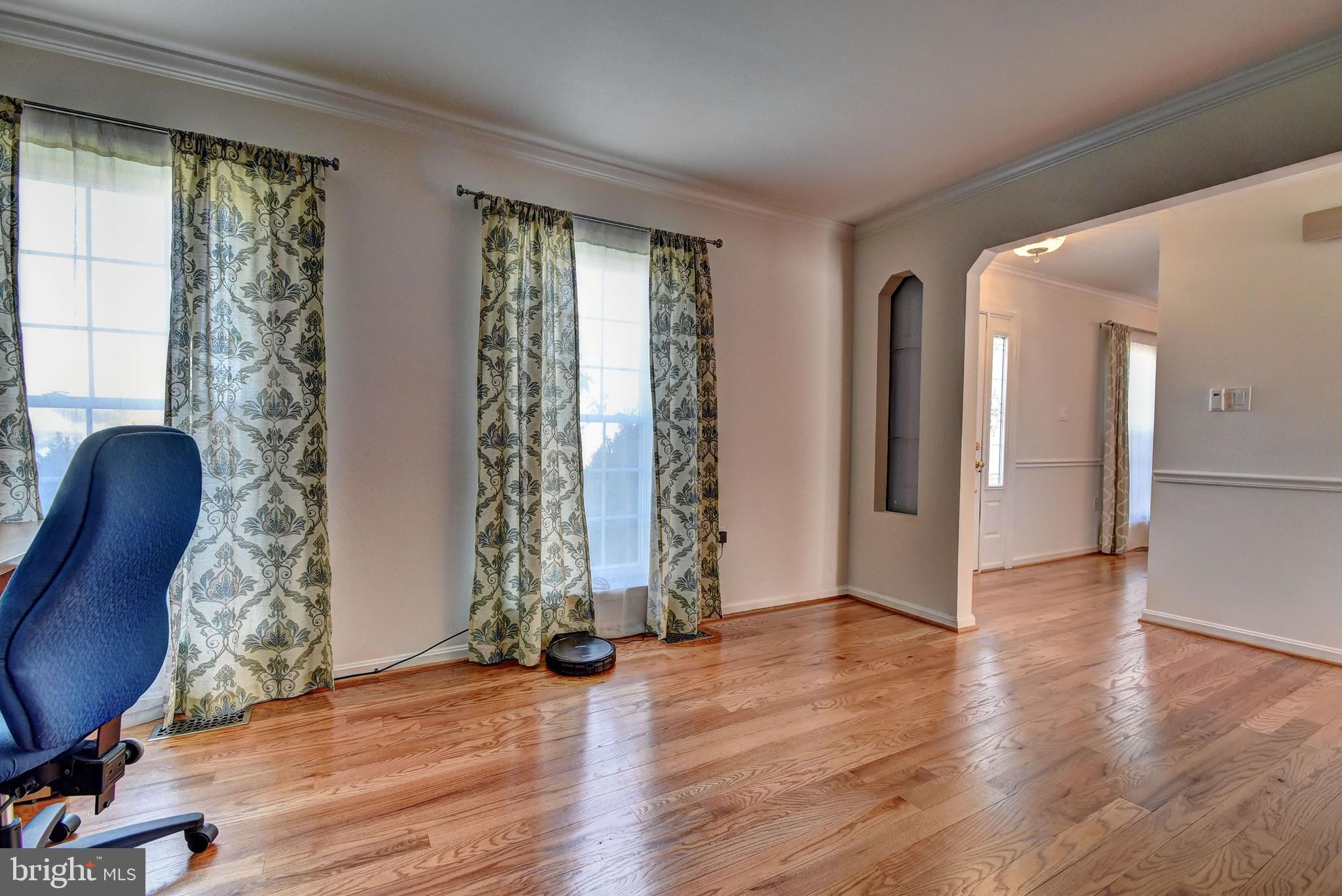 BROAD OAKS - Residential