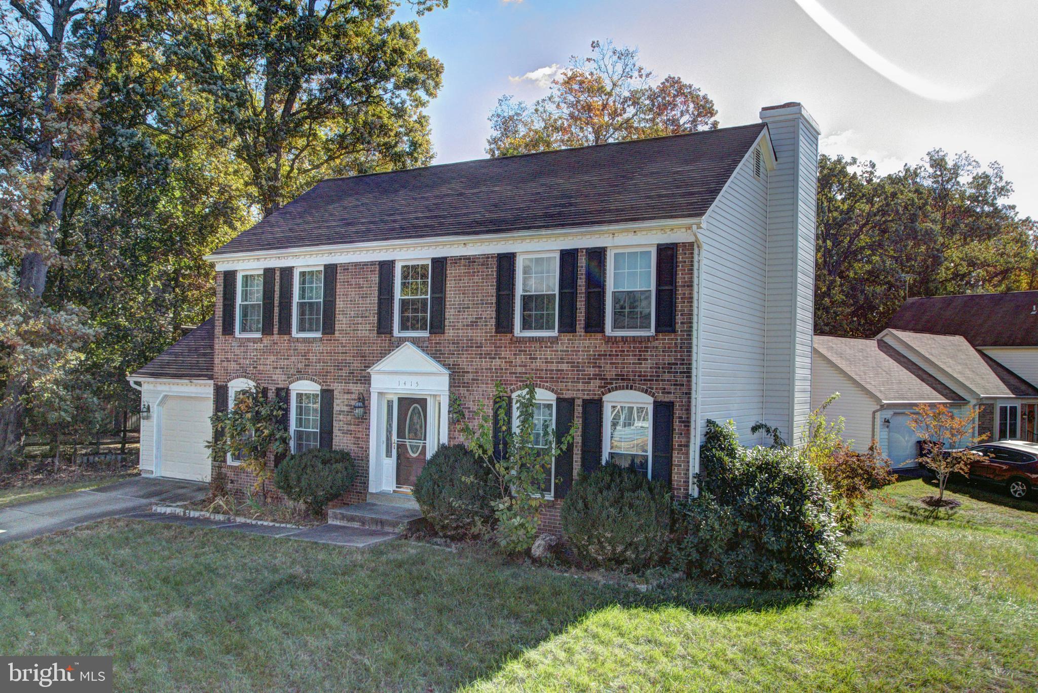 BROAD OAKS - Residential