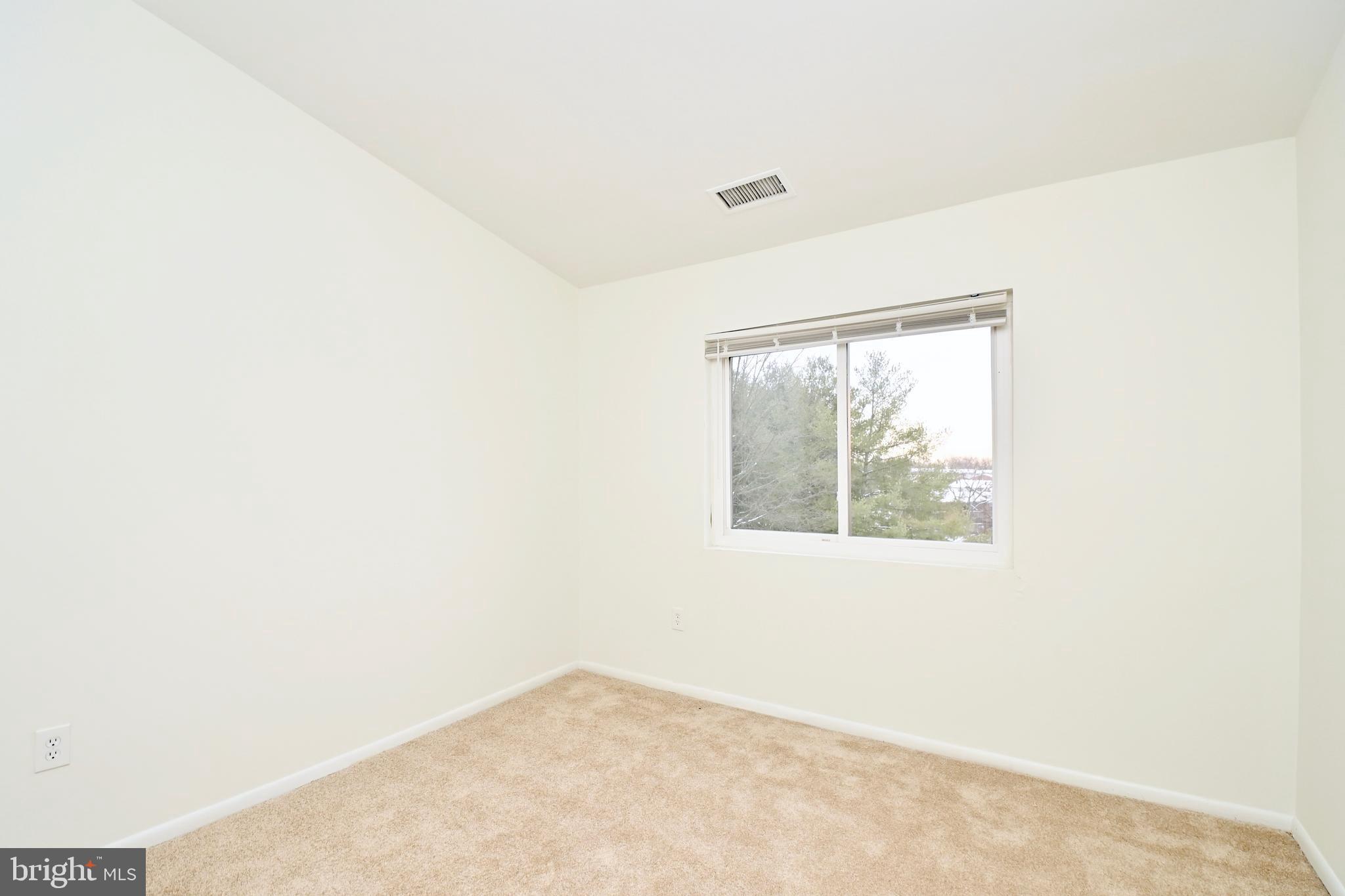 ASHLAR HILL - Residential Lease