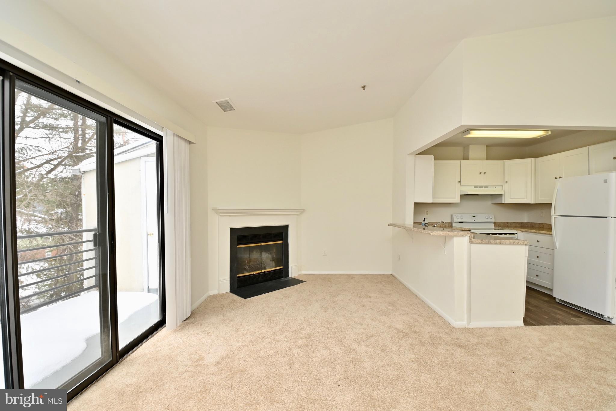 ASHLAR HILL - Residential Lease