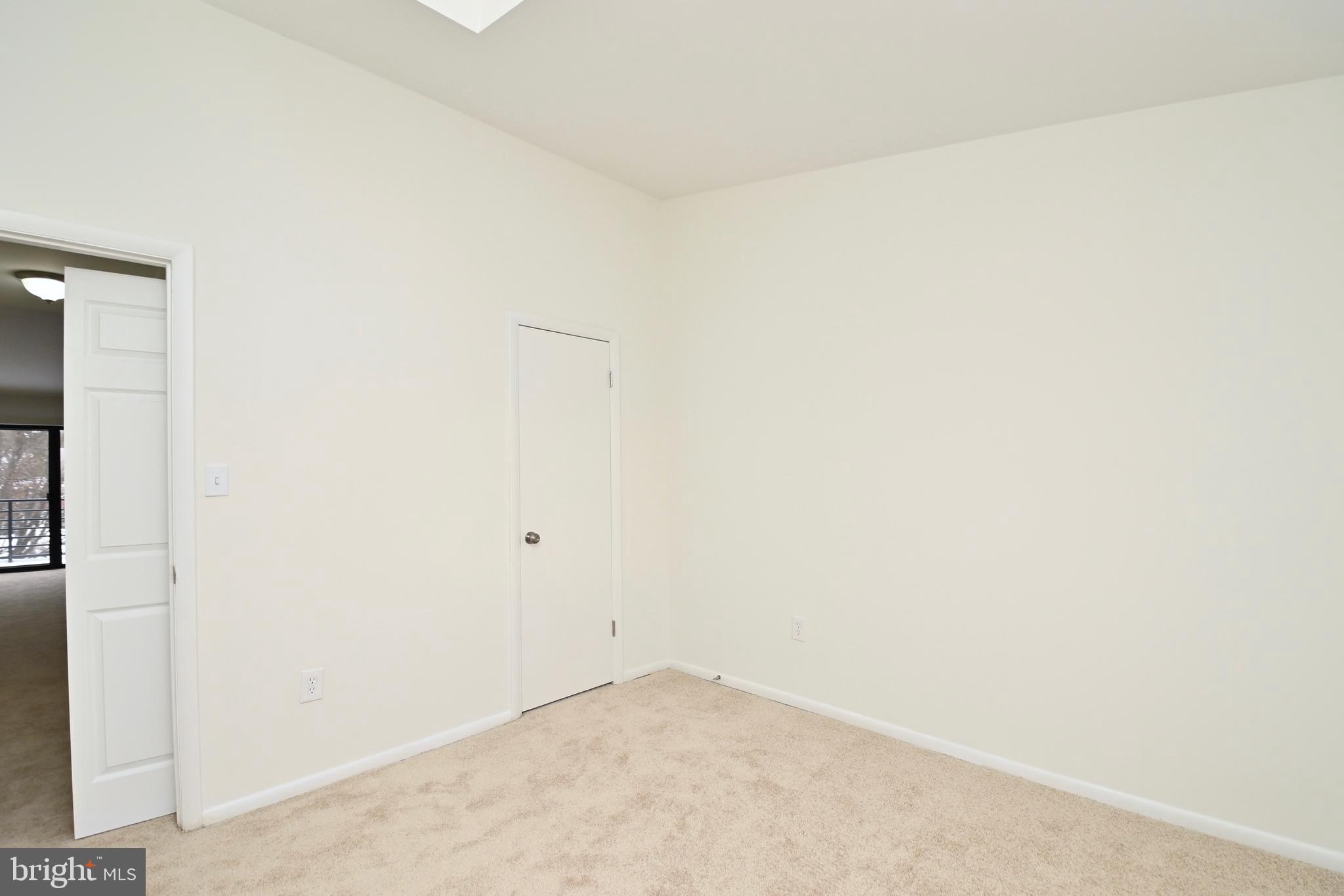 ASHLAR HILL - Residential Lease