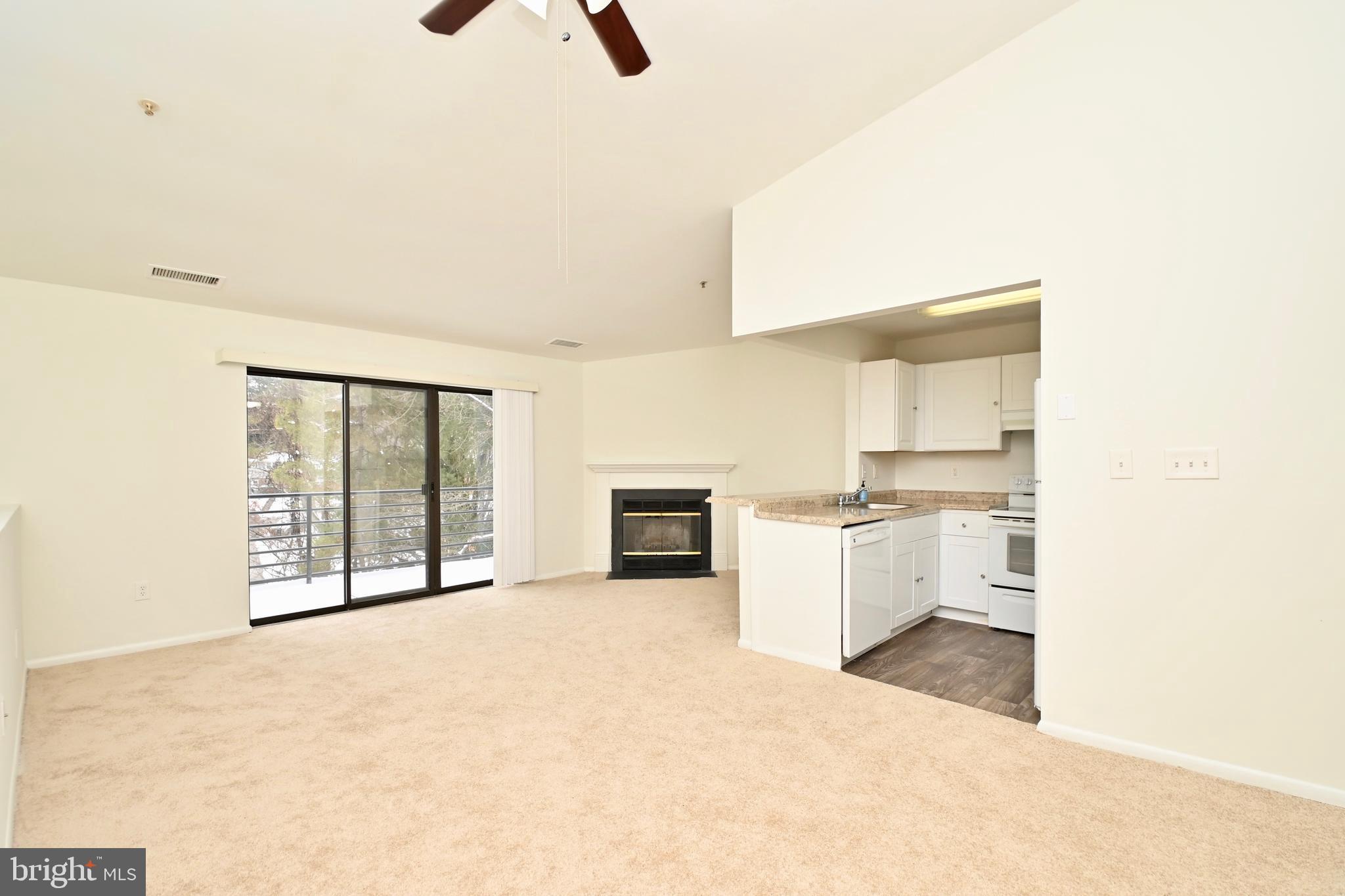 ASHLAR HILL - Residential Lease