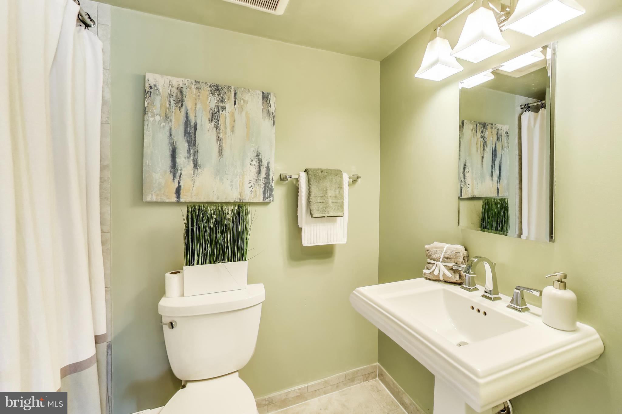 BETHESDA PARK - Residential