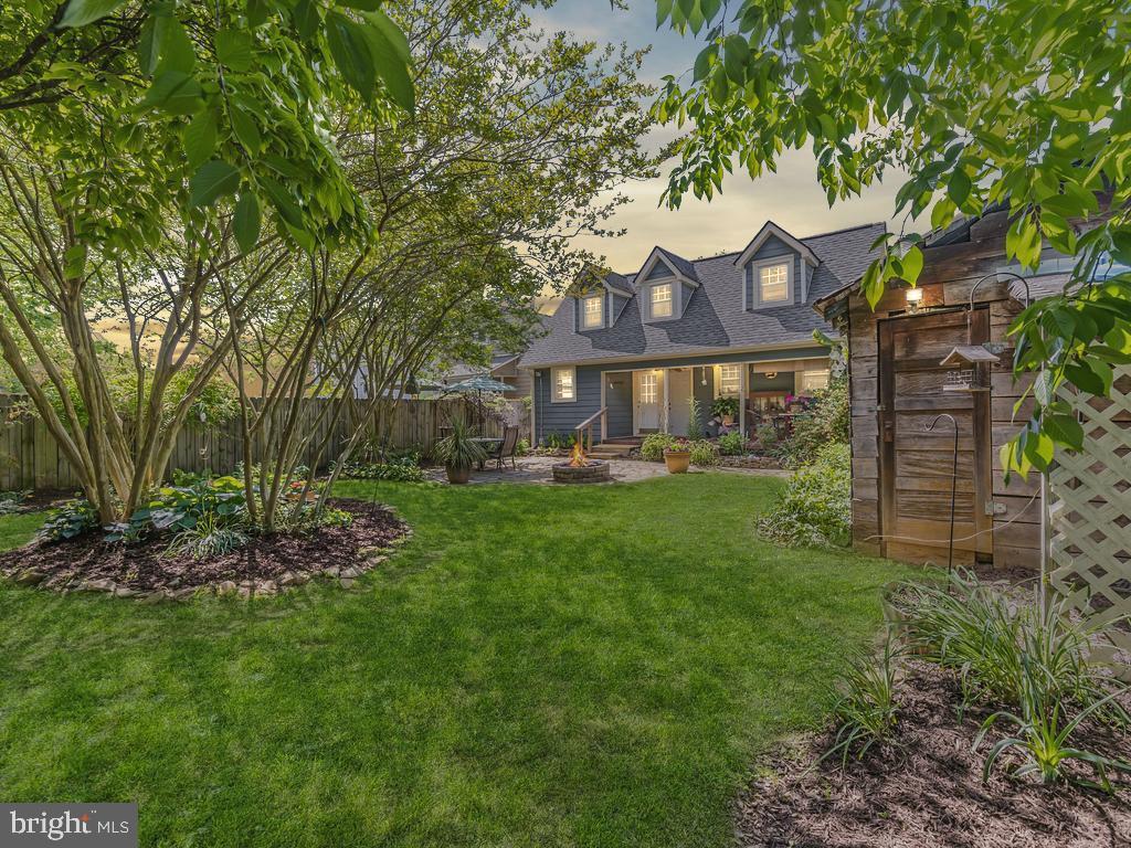 DOWNTOWN FREDERICKSBURG - Residential