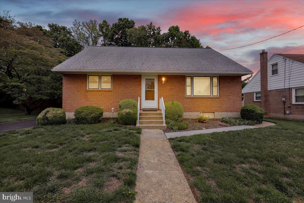 1224 COMMONWEALTH BOULEVARD