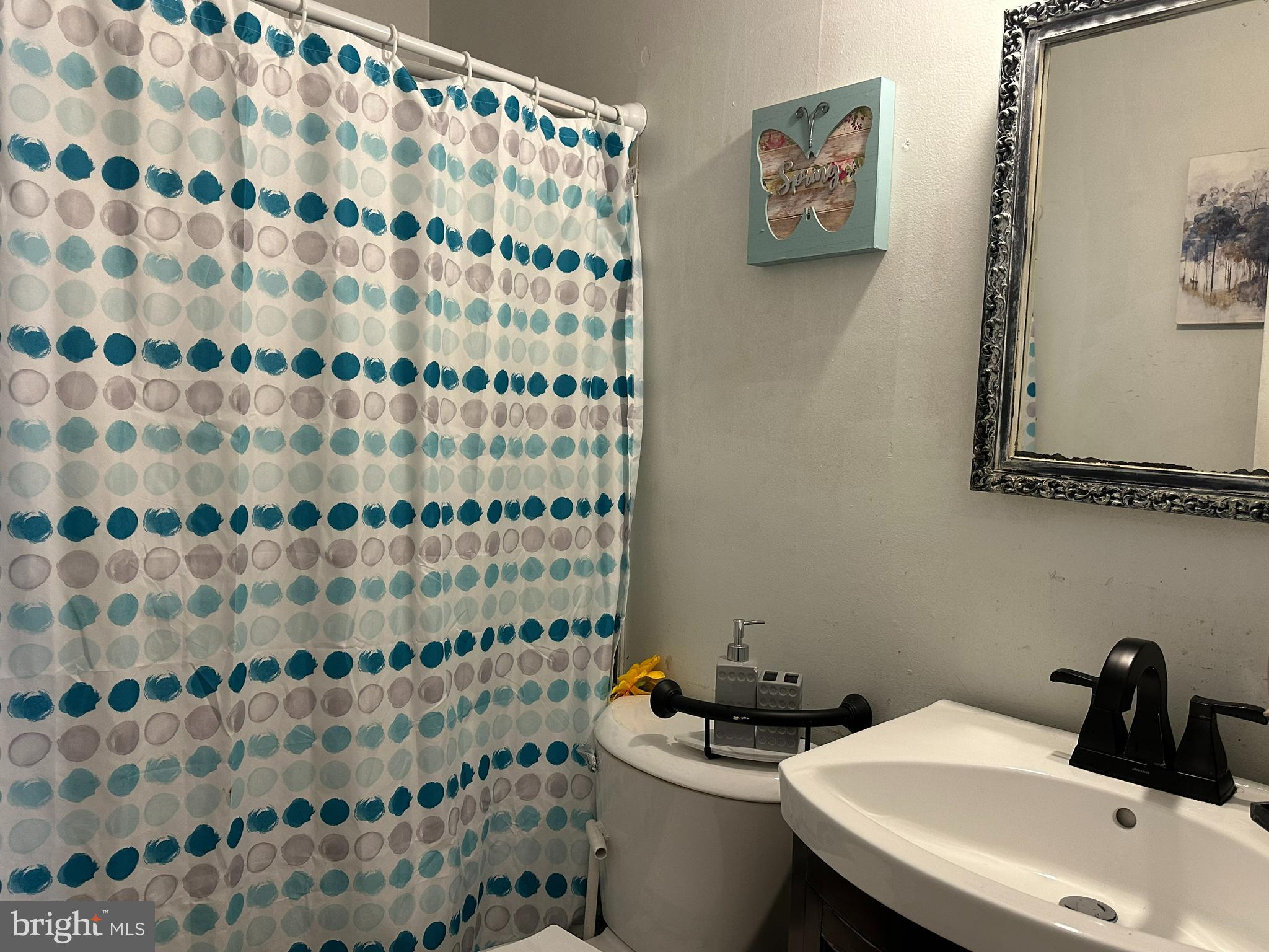 STAFFORD OAKS - Residential Lease