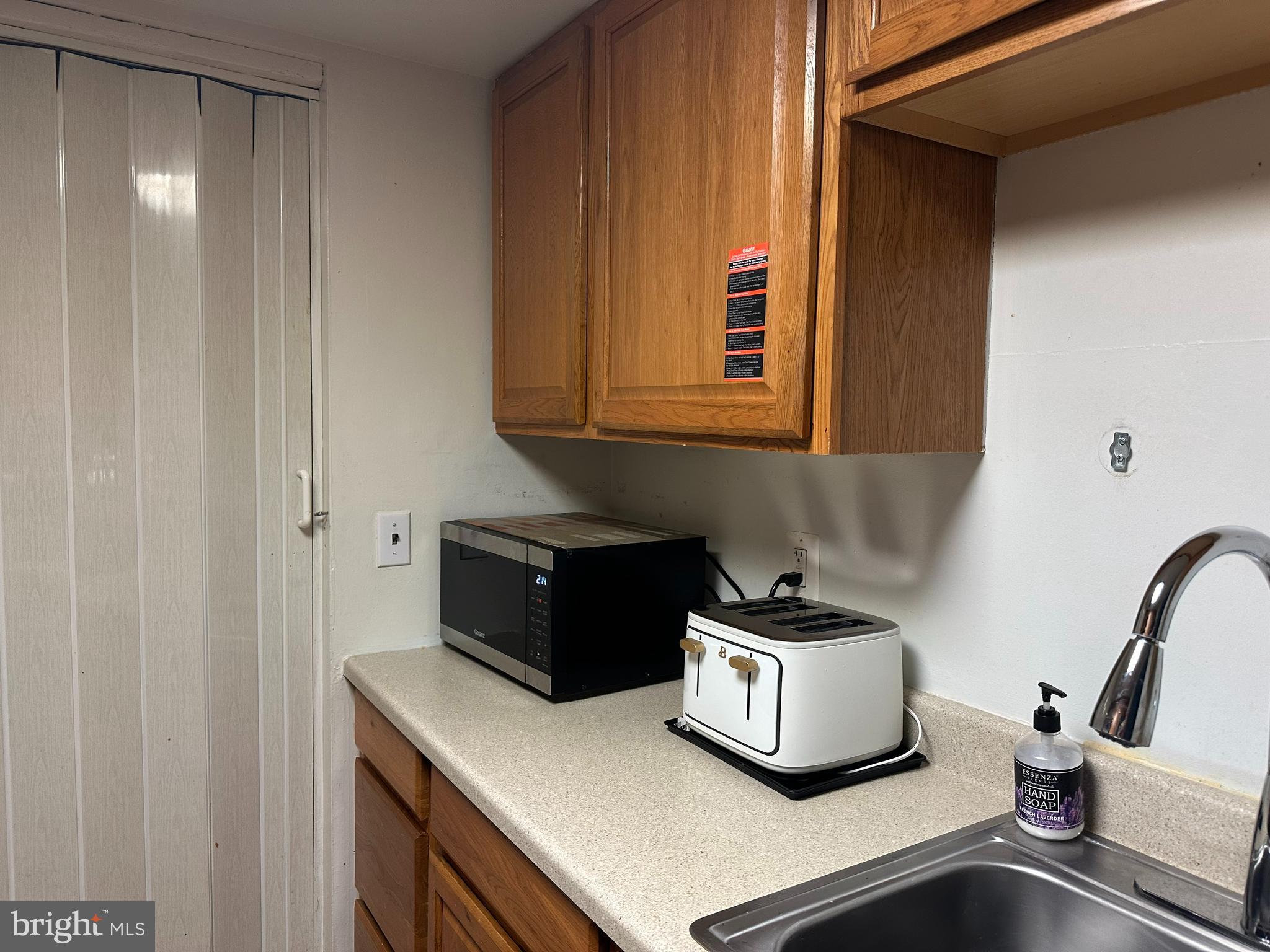 STAFFORD OAKS - Residential Lease