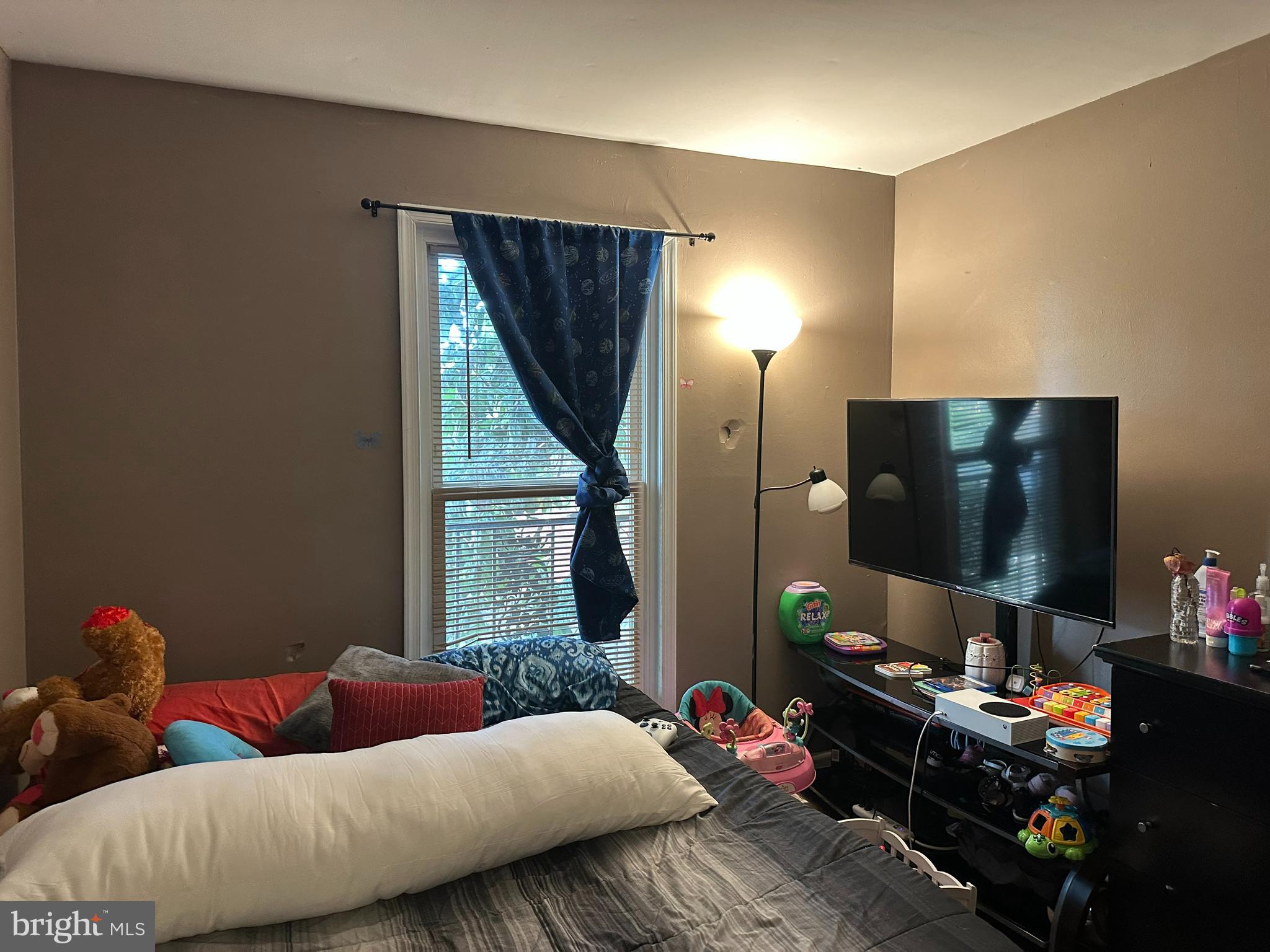 STAFFORD OAKS - Residential Lease