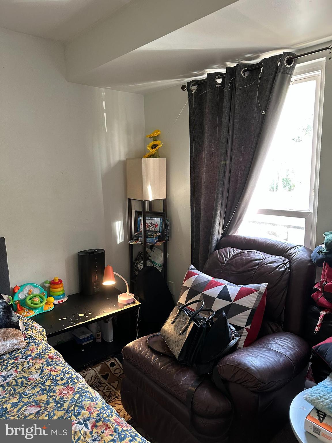 STAFFORD OAKS - Residential Lease