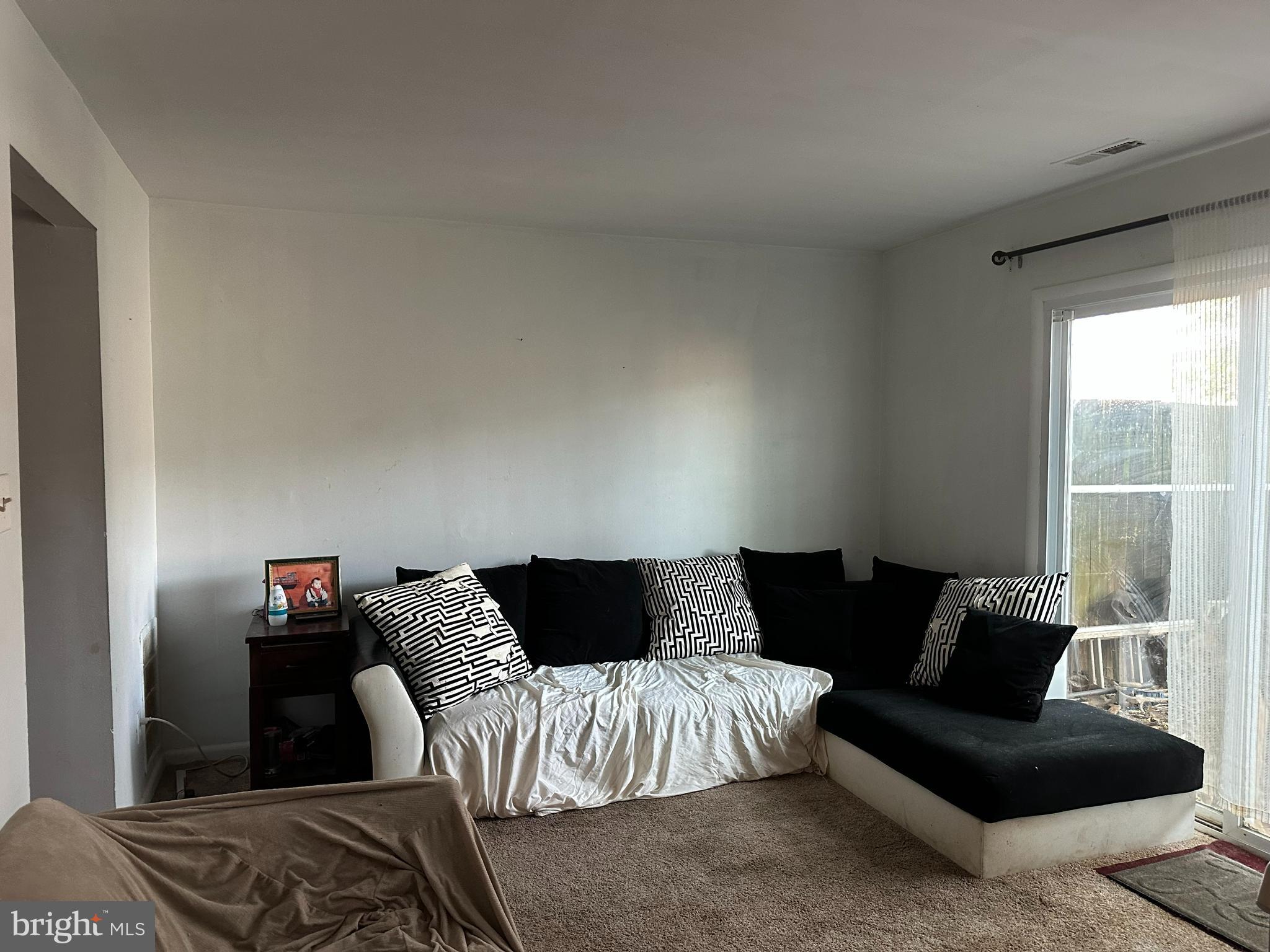 STAFFORD OAKS - Residential Lease