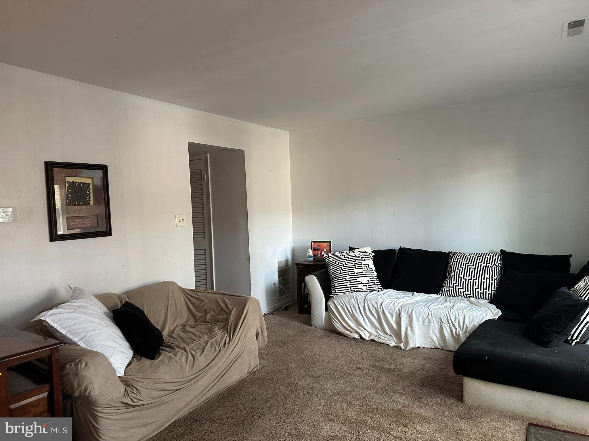 STAFFORD OAKS - Residential Lease