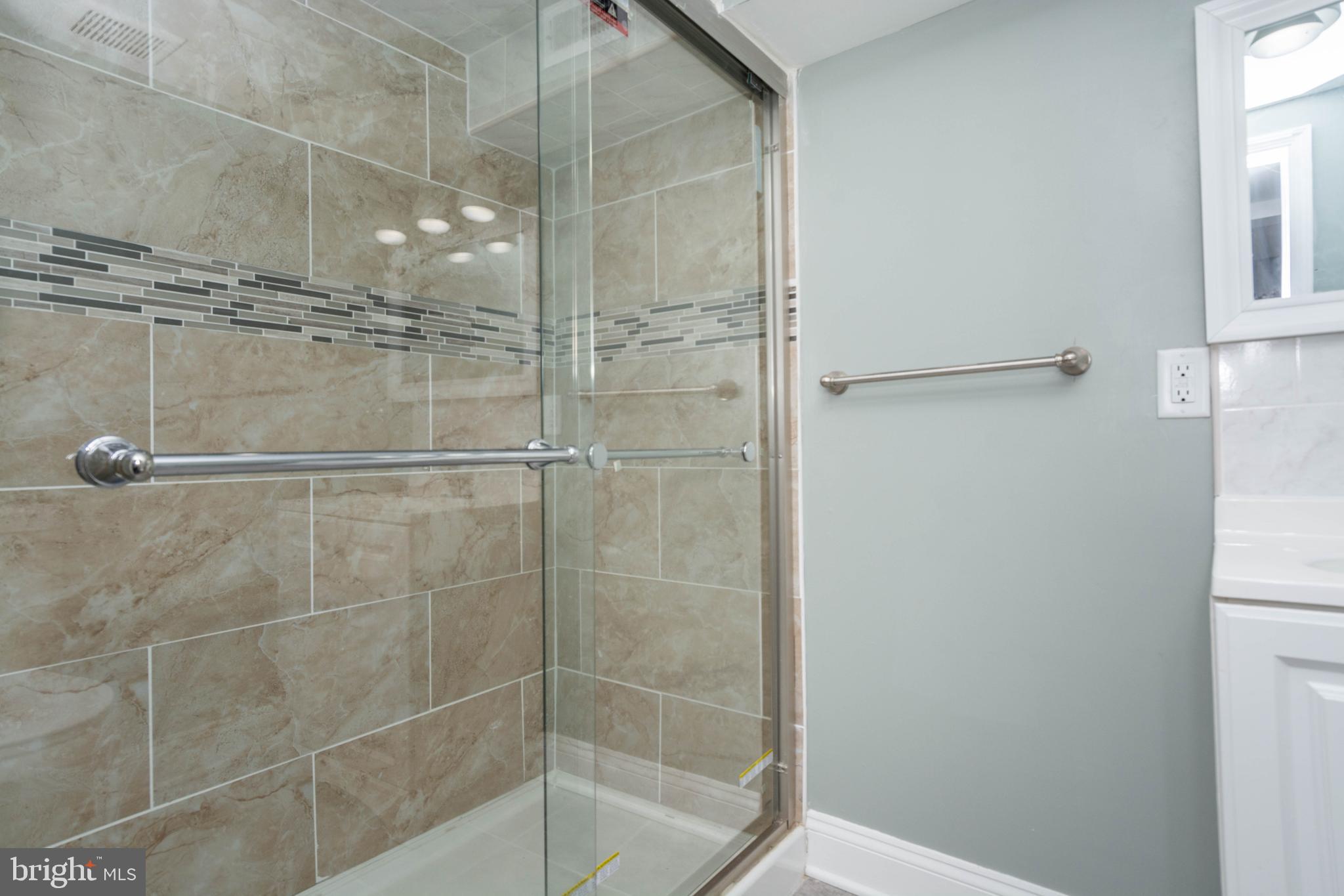 WAVERLY - Residential