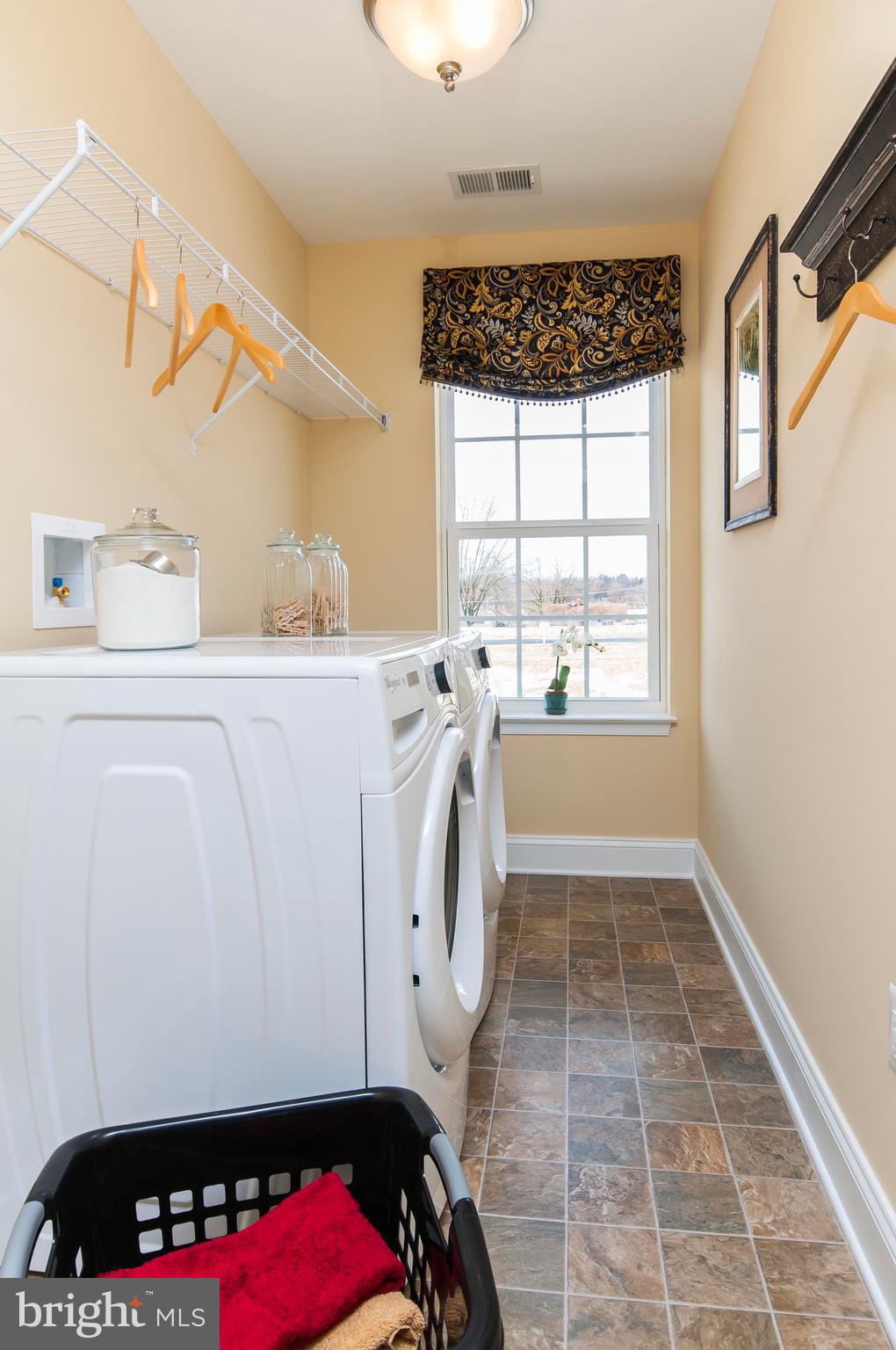 PLEASANT HILL PARK - Residential