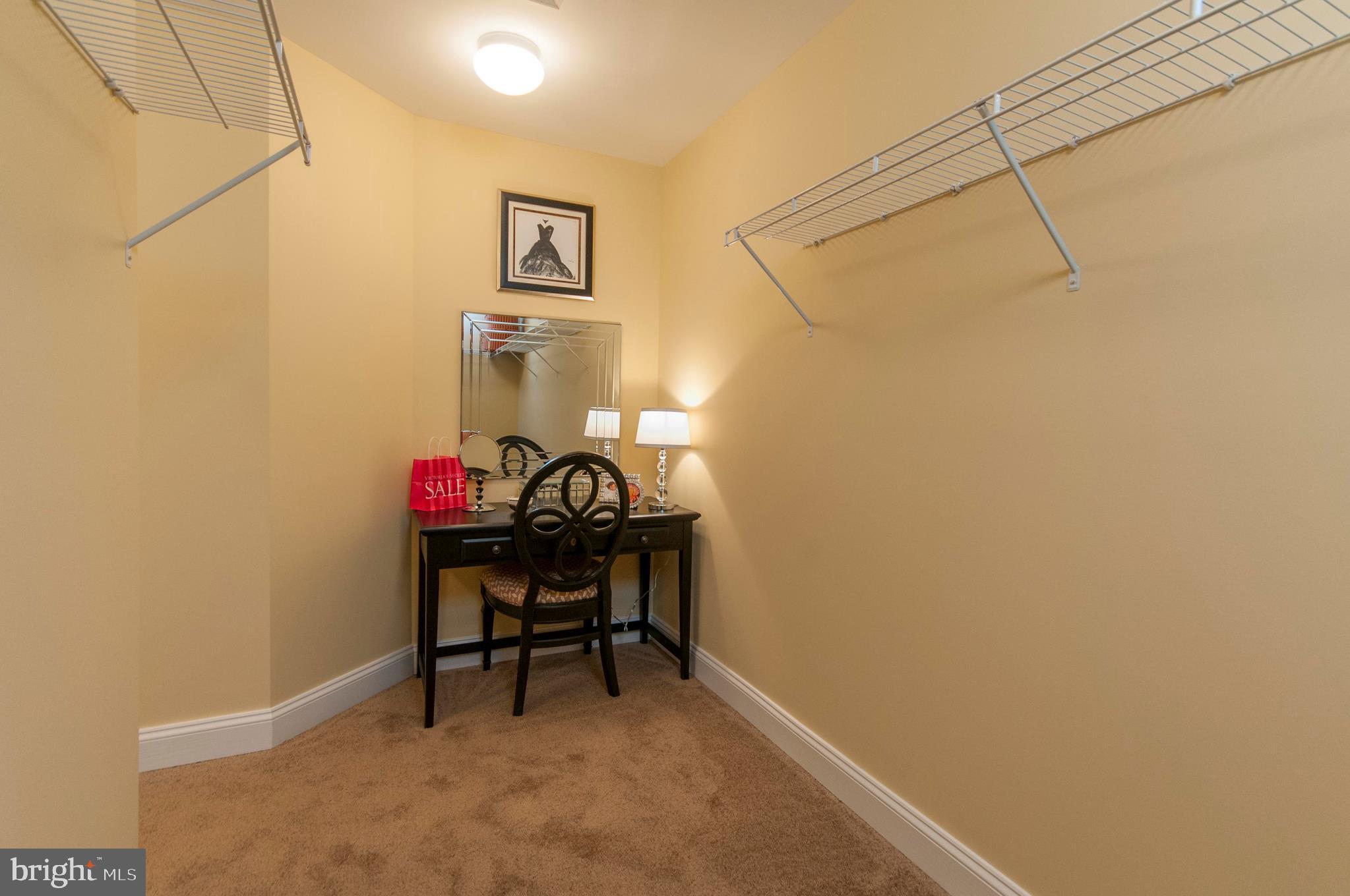 PLEASANT HILL PARK - Residential