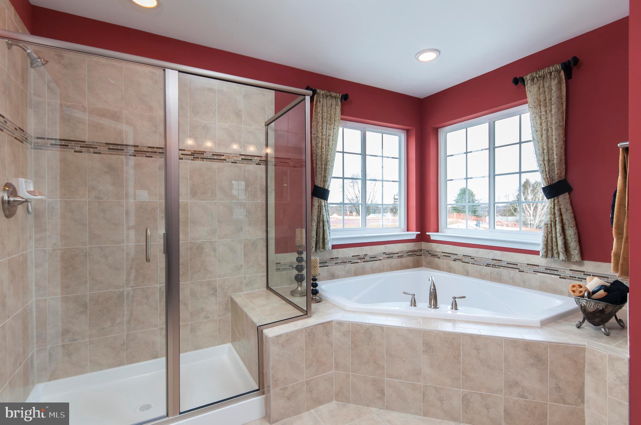 PLEASANT HILL PARK - Residential