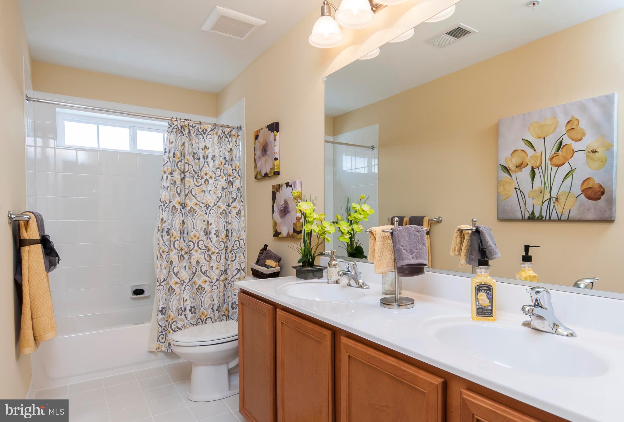 PLEASANT HILL PARK - Residential