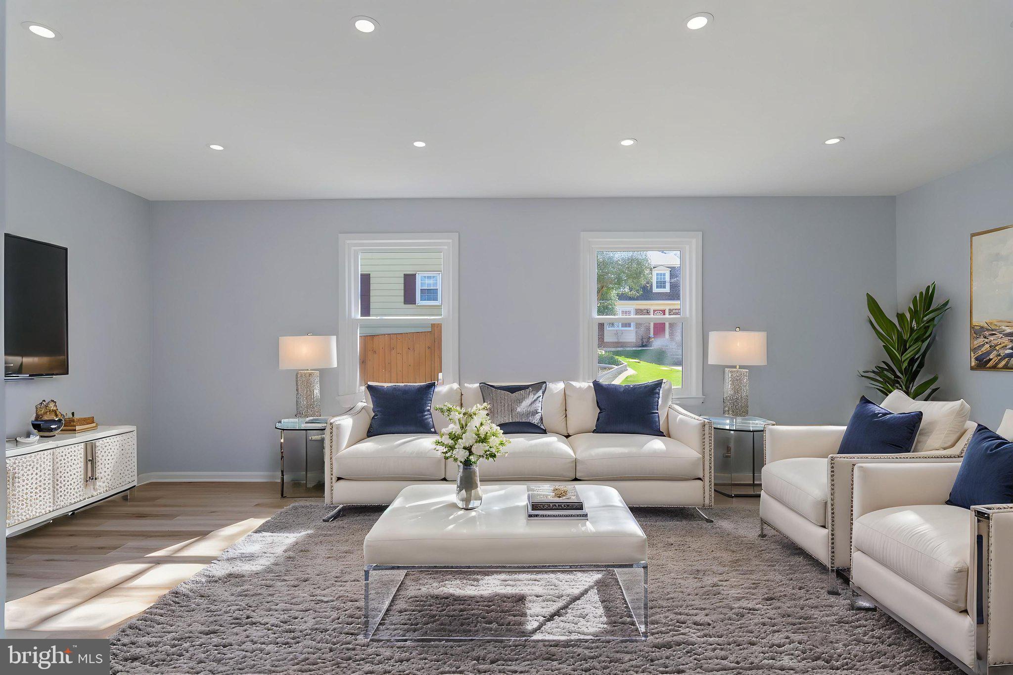 COURTS OF CHANDON - Residential