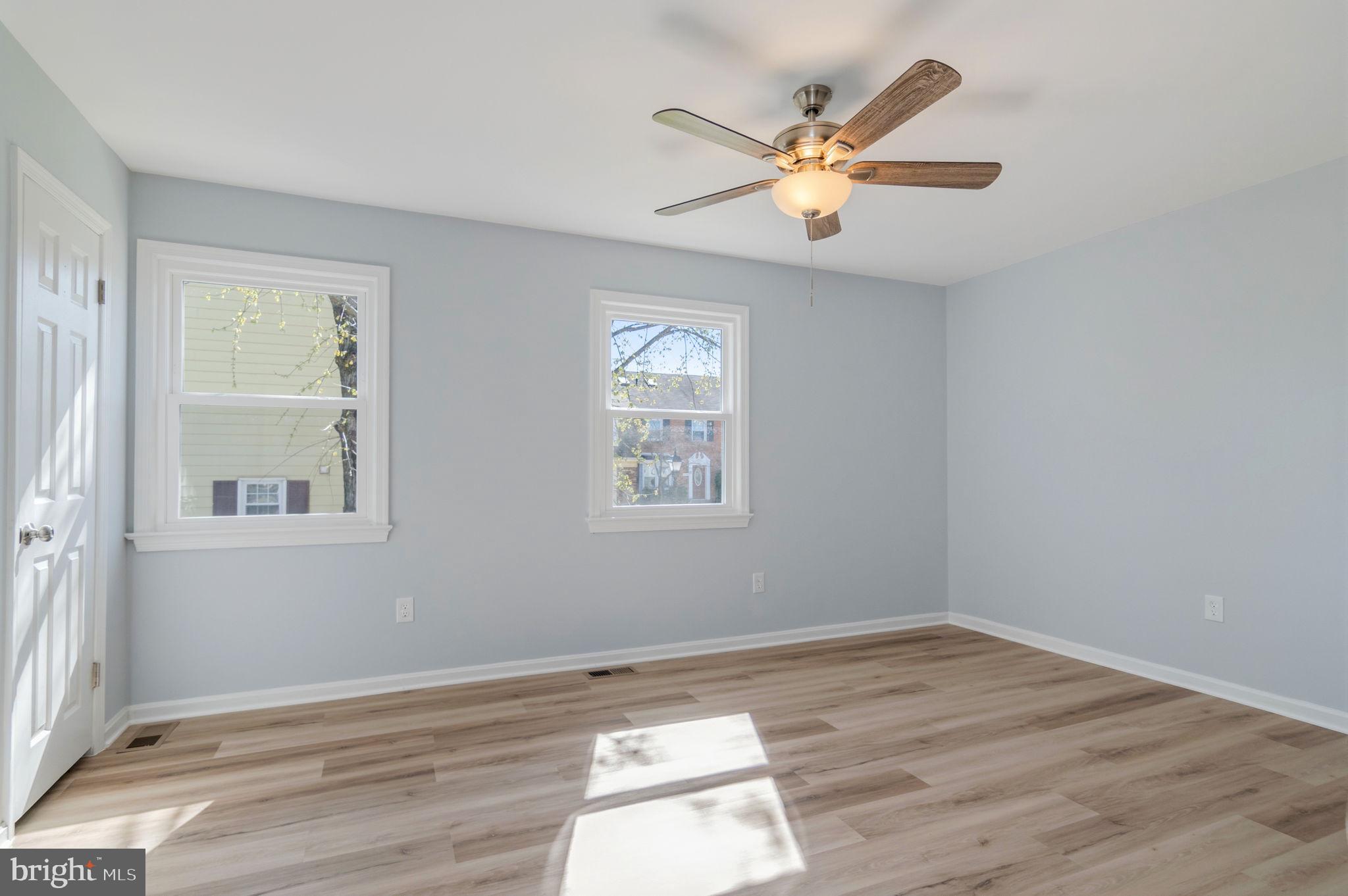 COURTS OF CHANDON - Residential