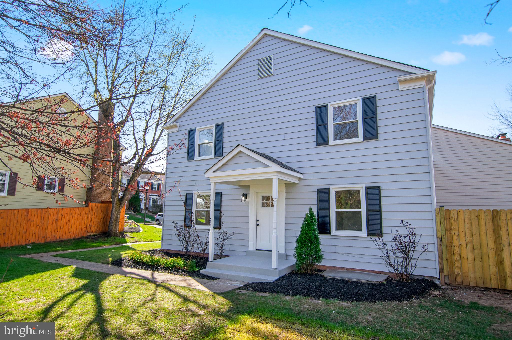 COURTS OF CHANDON - Residential