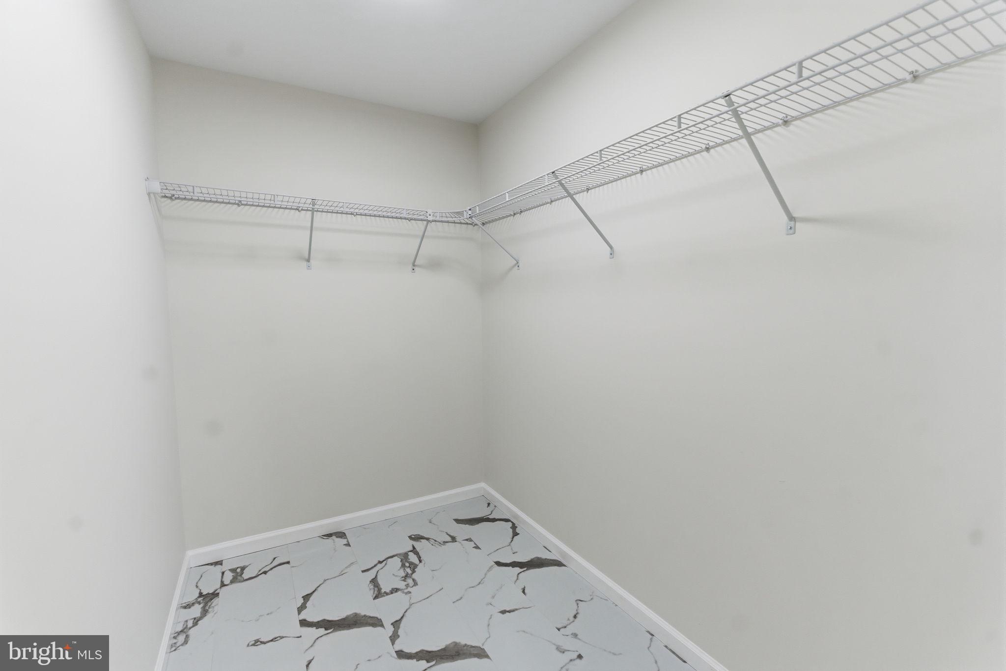 SLEEPY HOLLOW - Residential