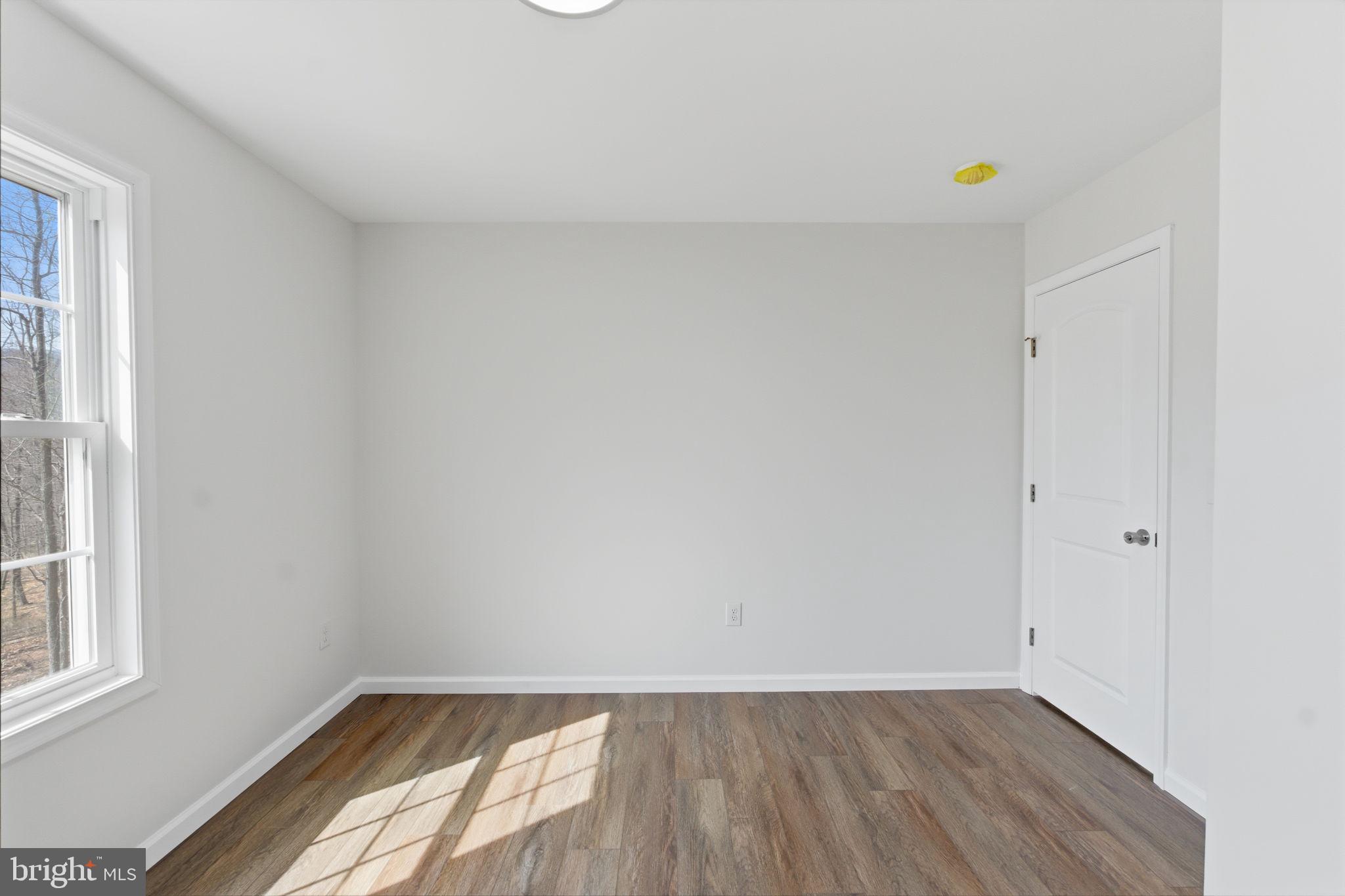 SLEEPY HOLLOW - Residential