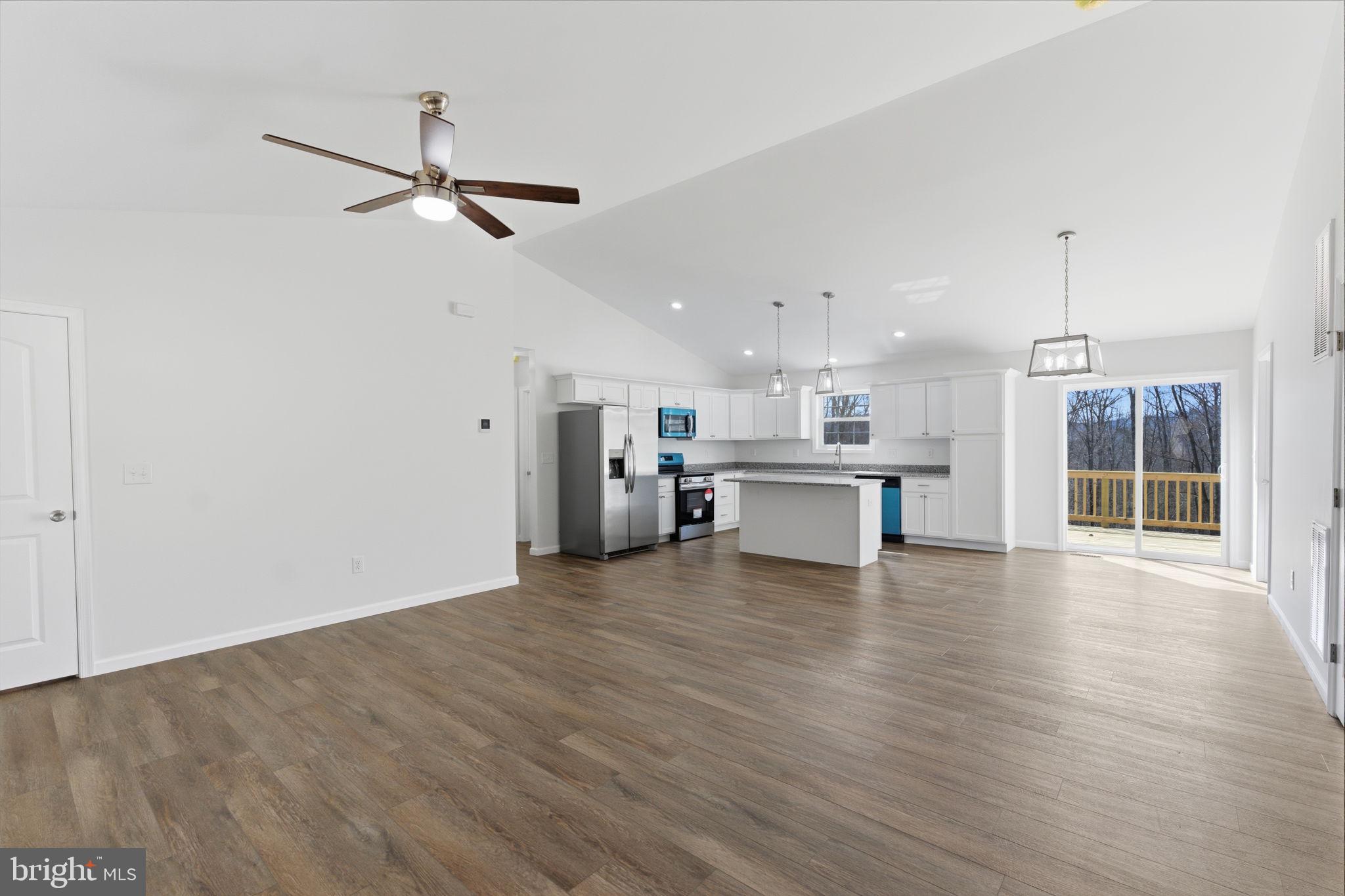 SLEEPY HOLLOW - Residential