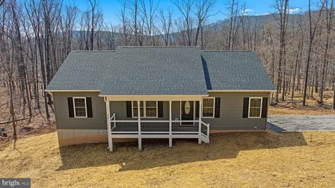 MLS: WVMO2007368
