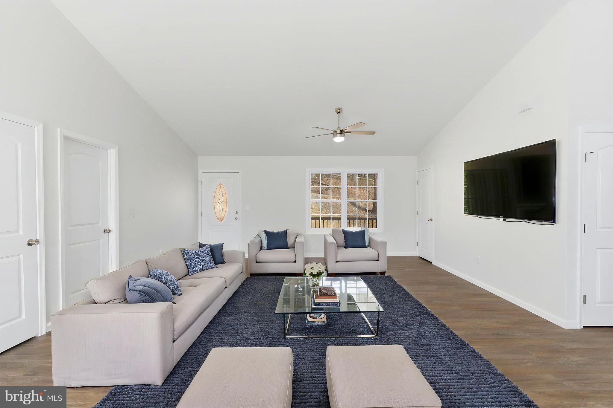 SLEEPY HOLLOW - Residential