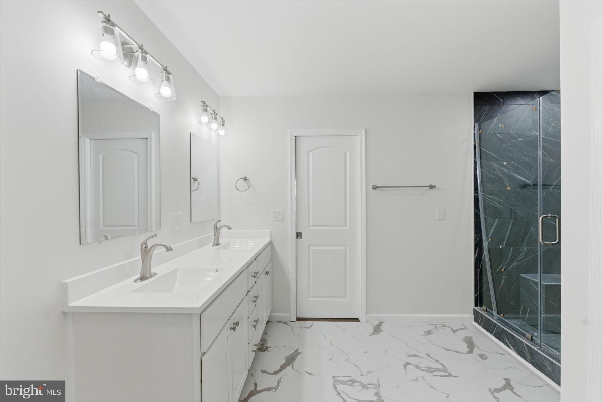 SLEEPY HOLLOW - Residential