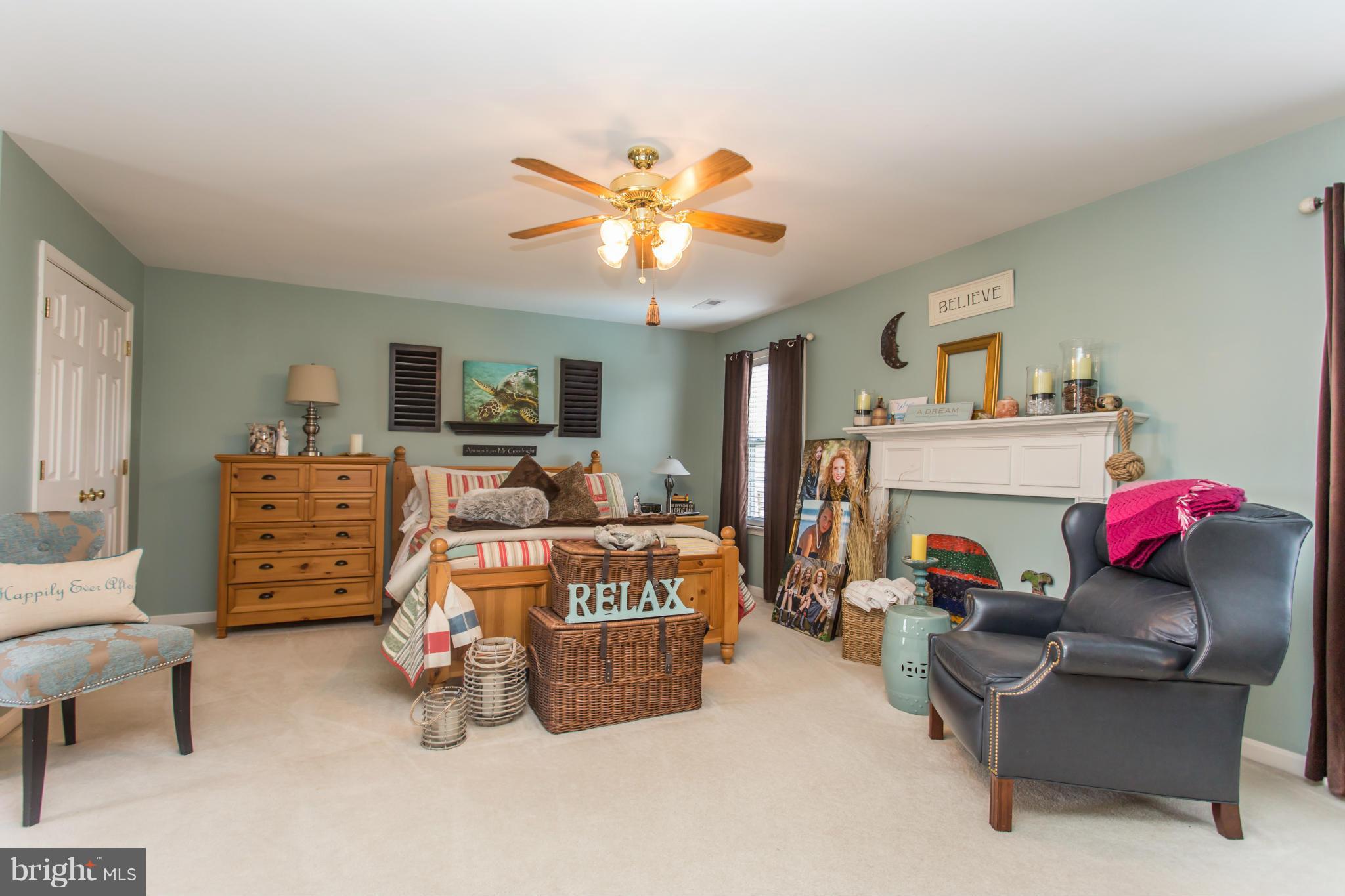 AUTUMN RIDGE - Residential