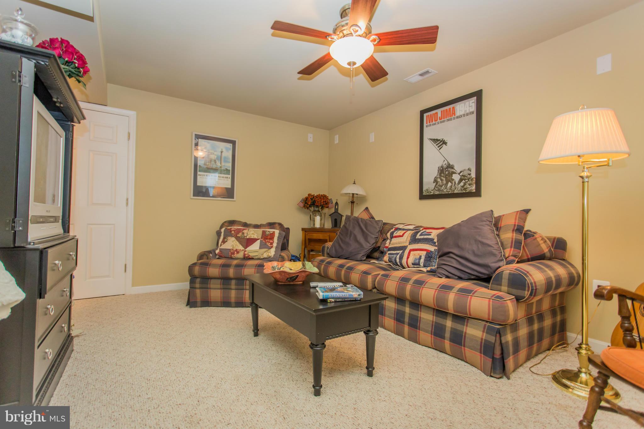 AUTUMN RIDGE - Residential