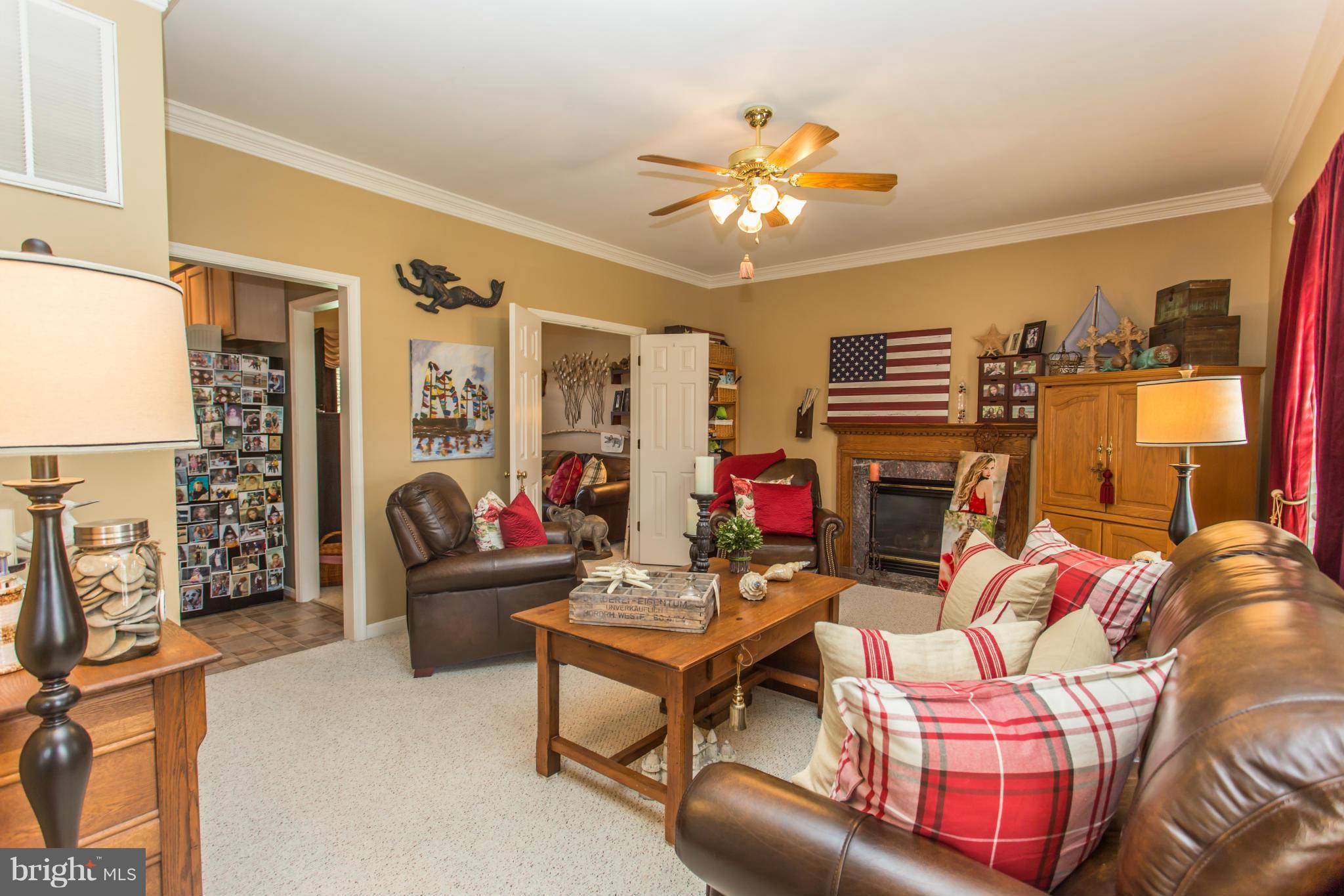 AUTUMN RIDGE - Residential