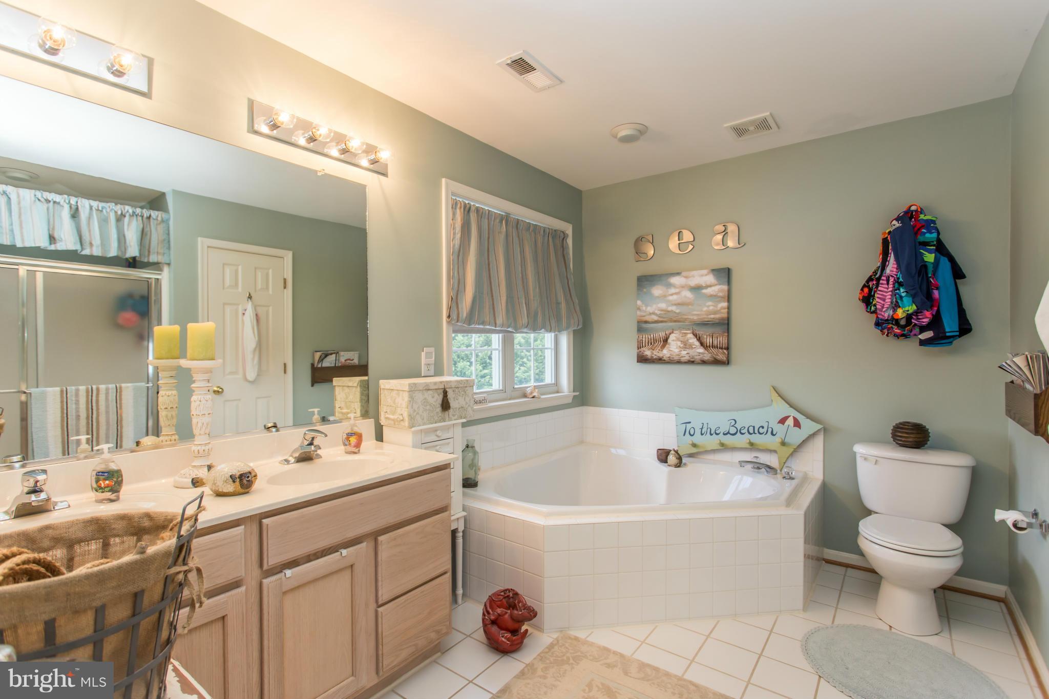 AUTUMN RIDGE - Residential