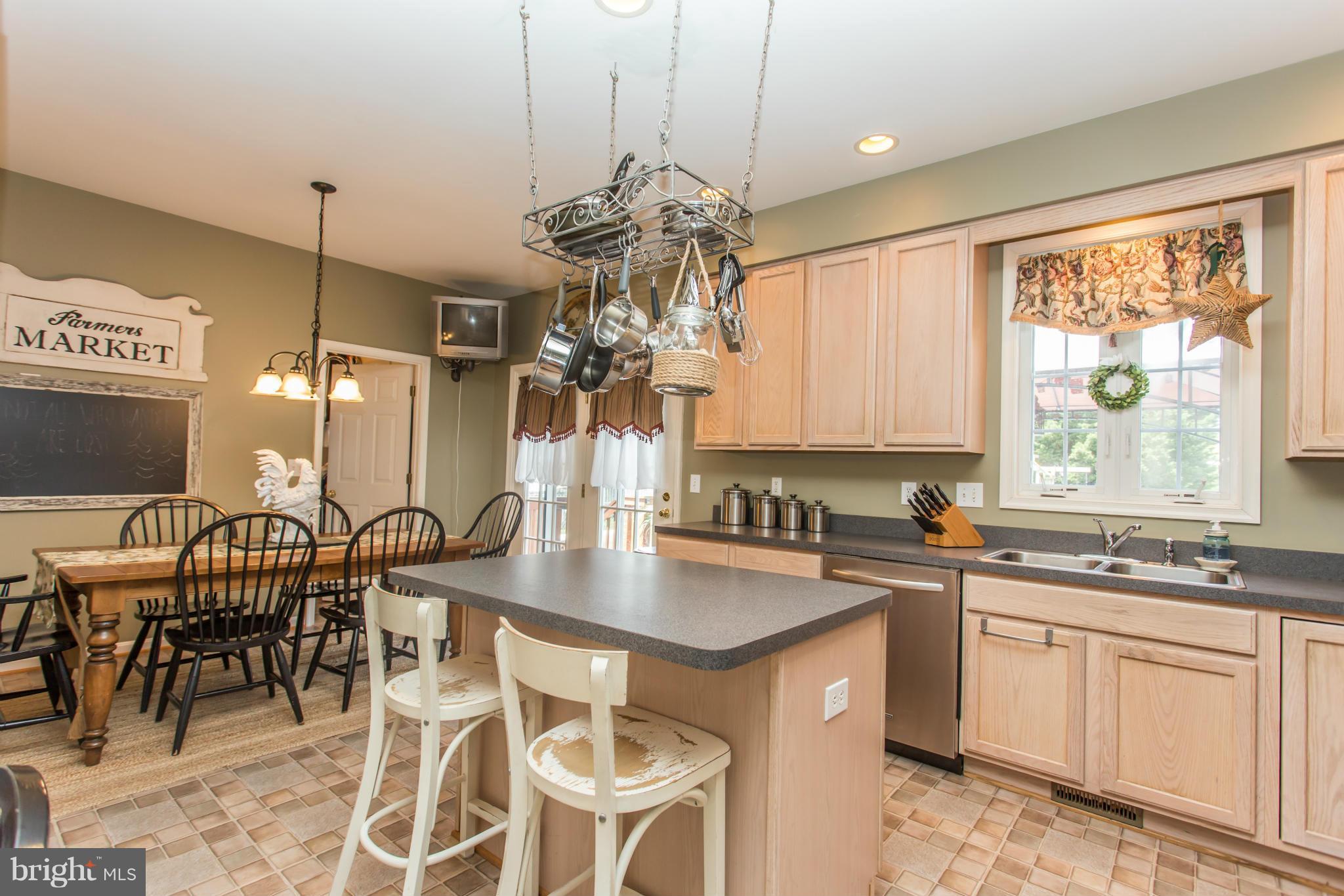 AUTUMN RIDGE - Residential