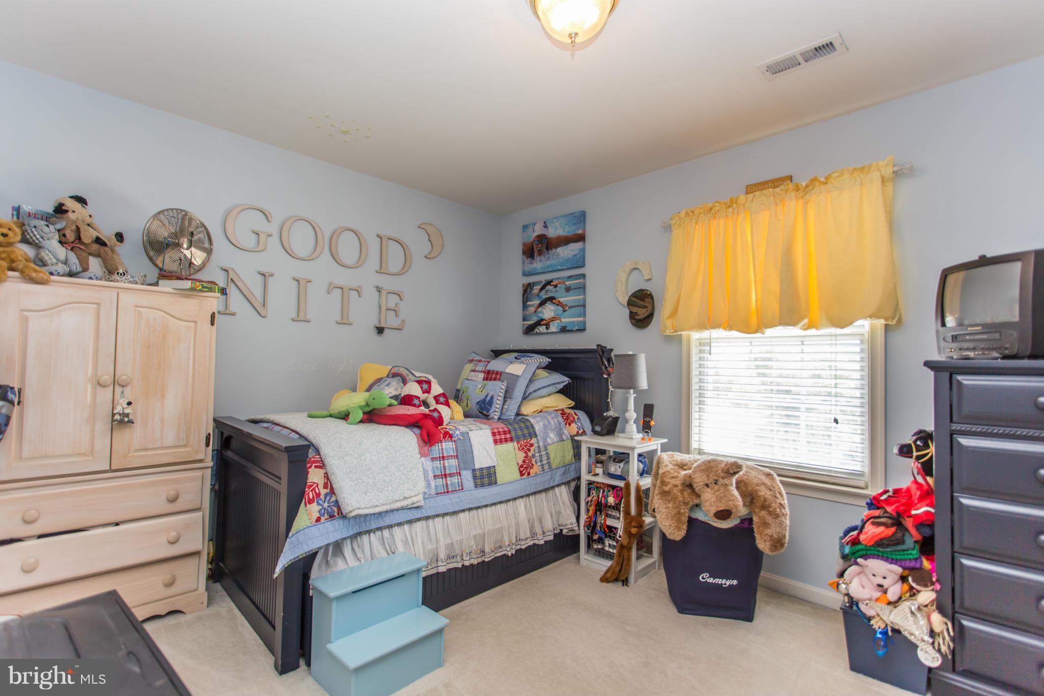 AUTUMN RIDGE - Residential