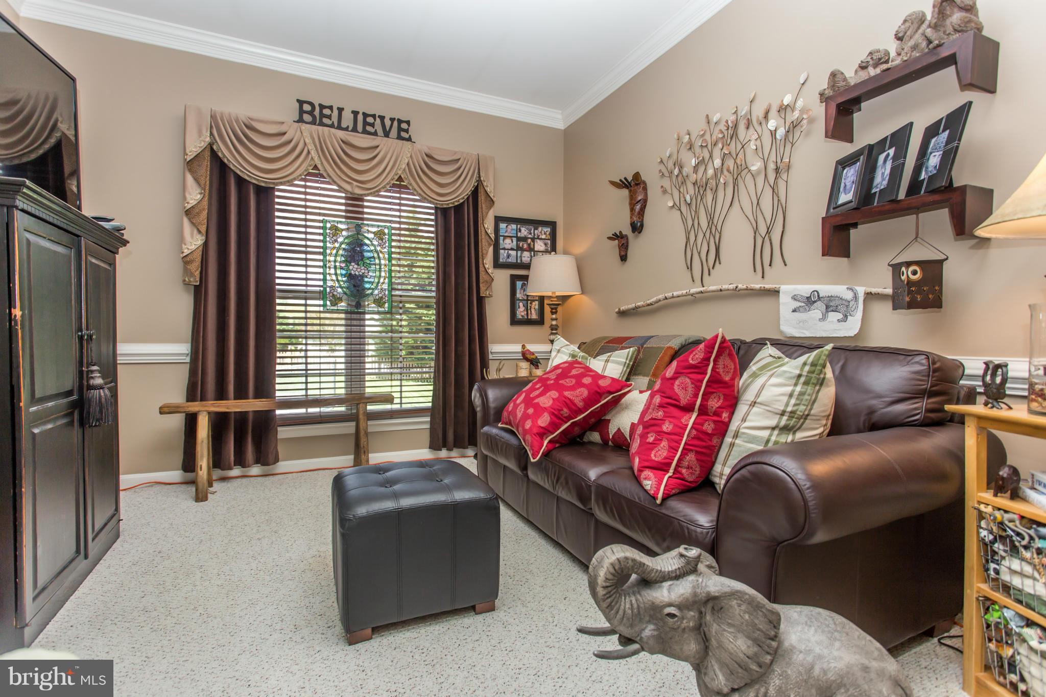 AUTUMN RIDGE - Residential