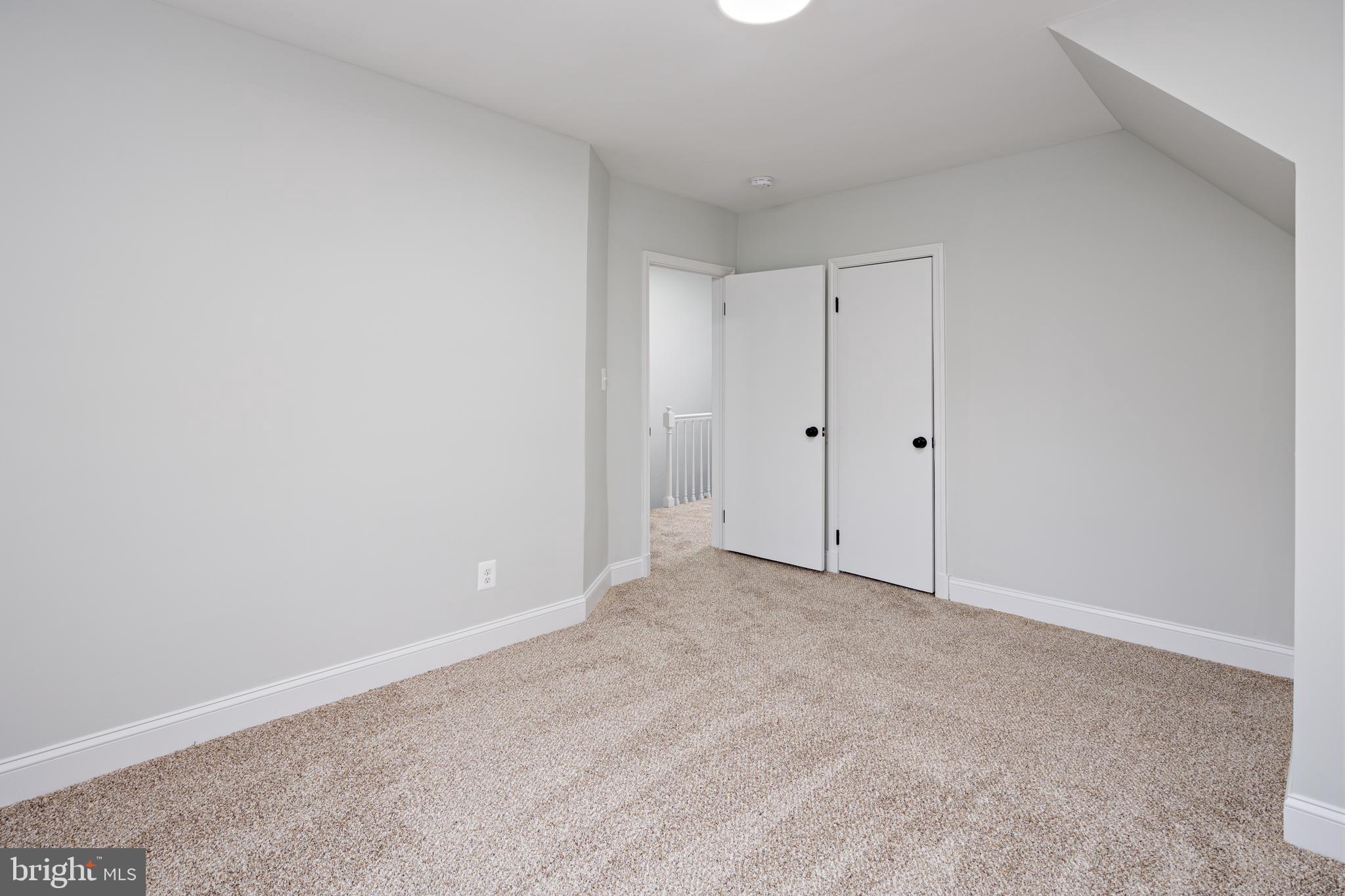 IDLEWOOD - Residential