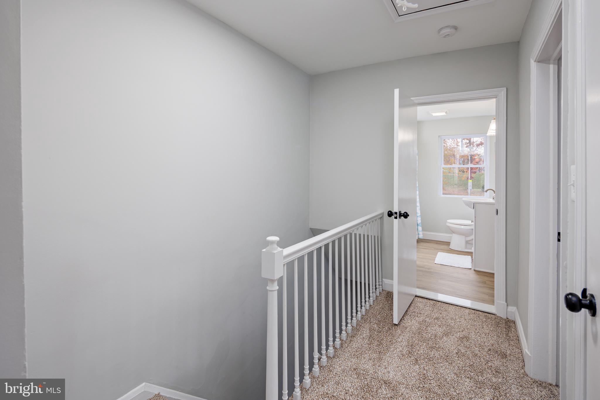 IDLEWOOD - Residential