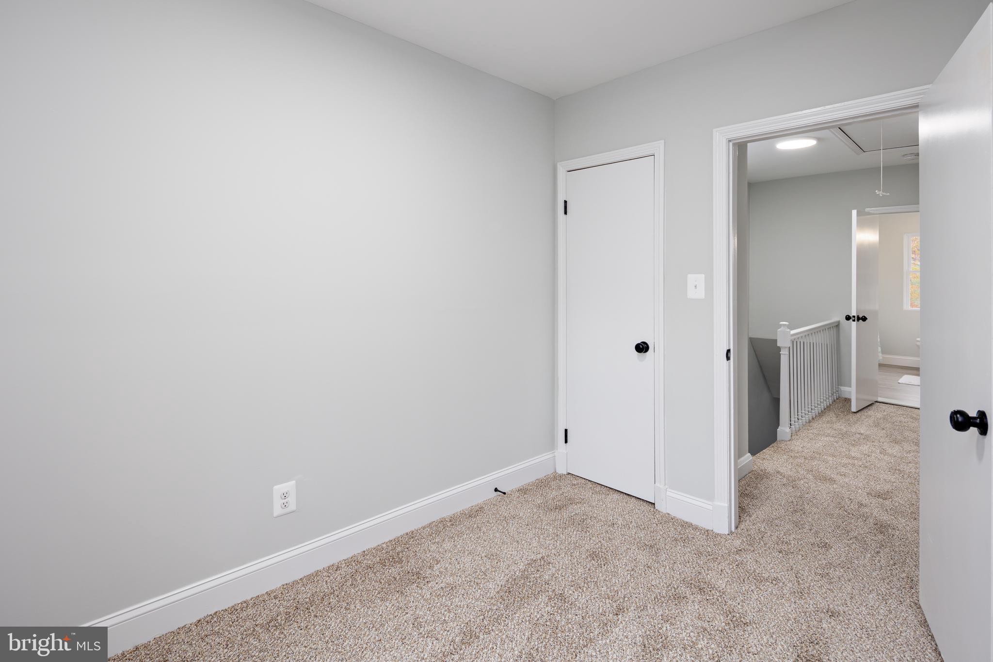 IDLEWOOD - Residential