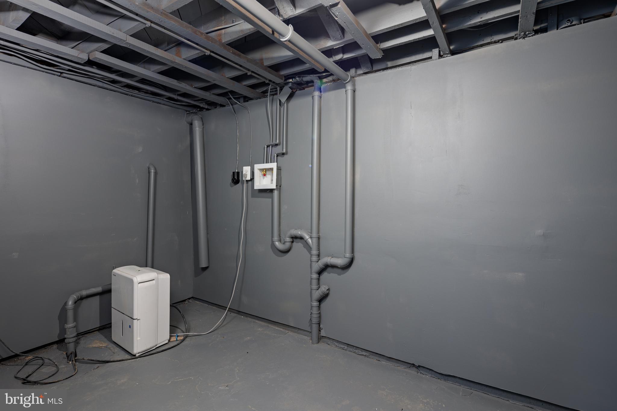 IDLEWOOD - Residential