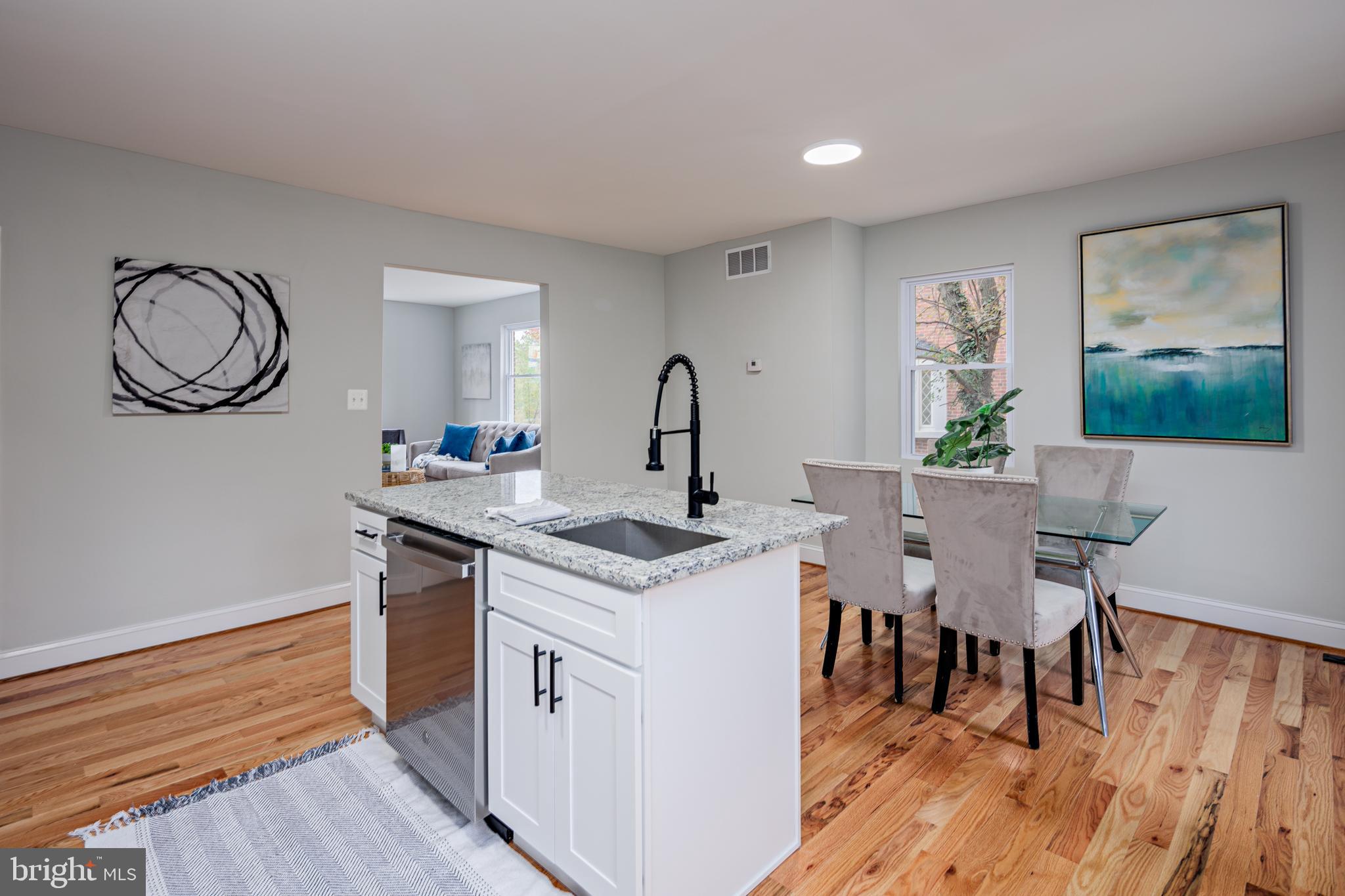 IDLEWOOD - Residential