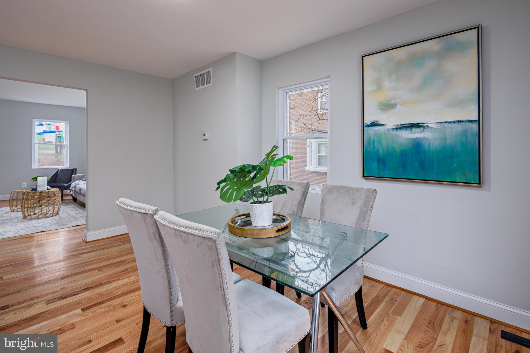 IDLEWOOD - Residential