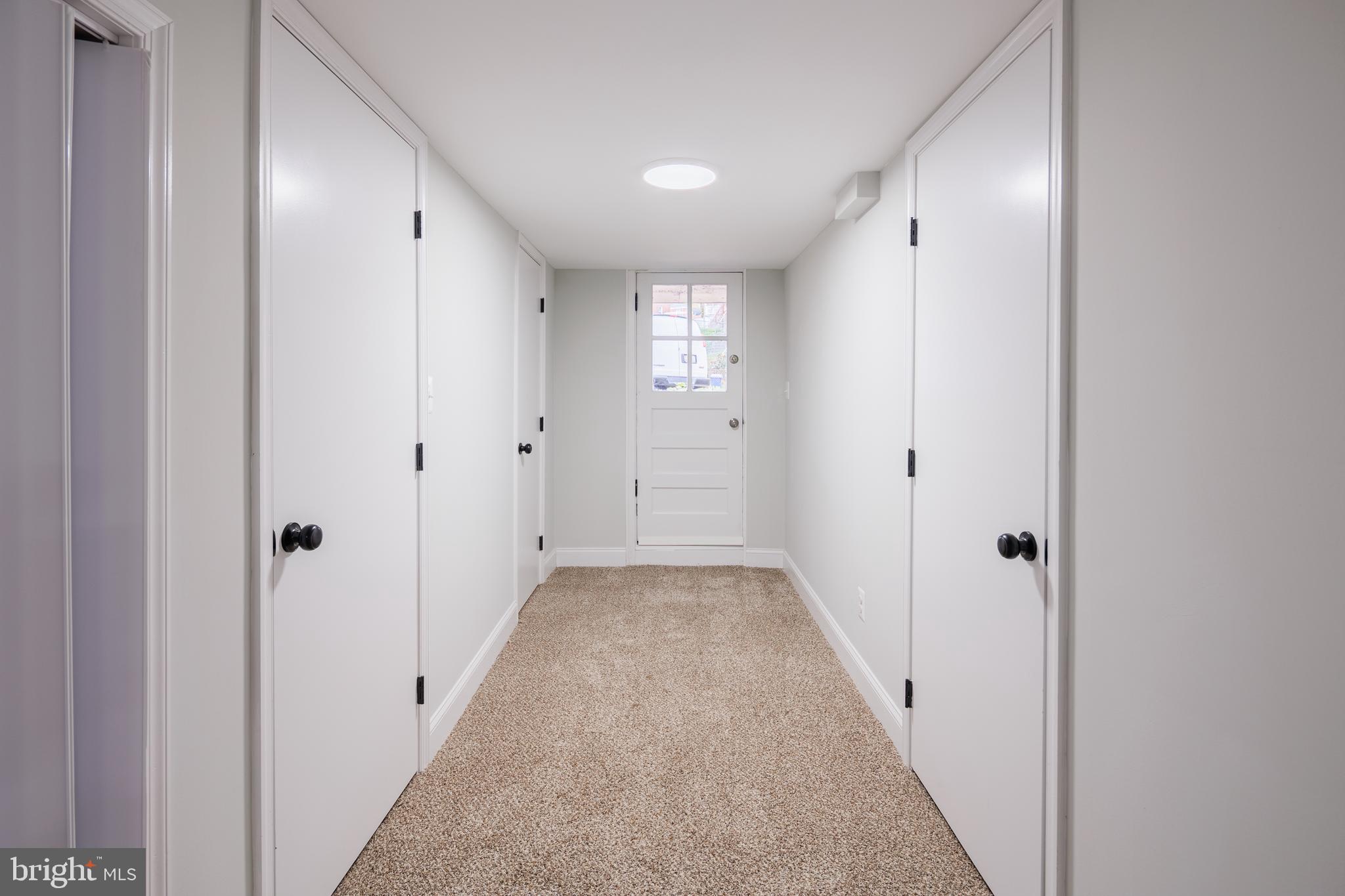 IDLEWOOD - Residential