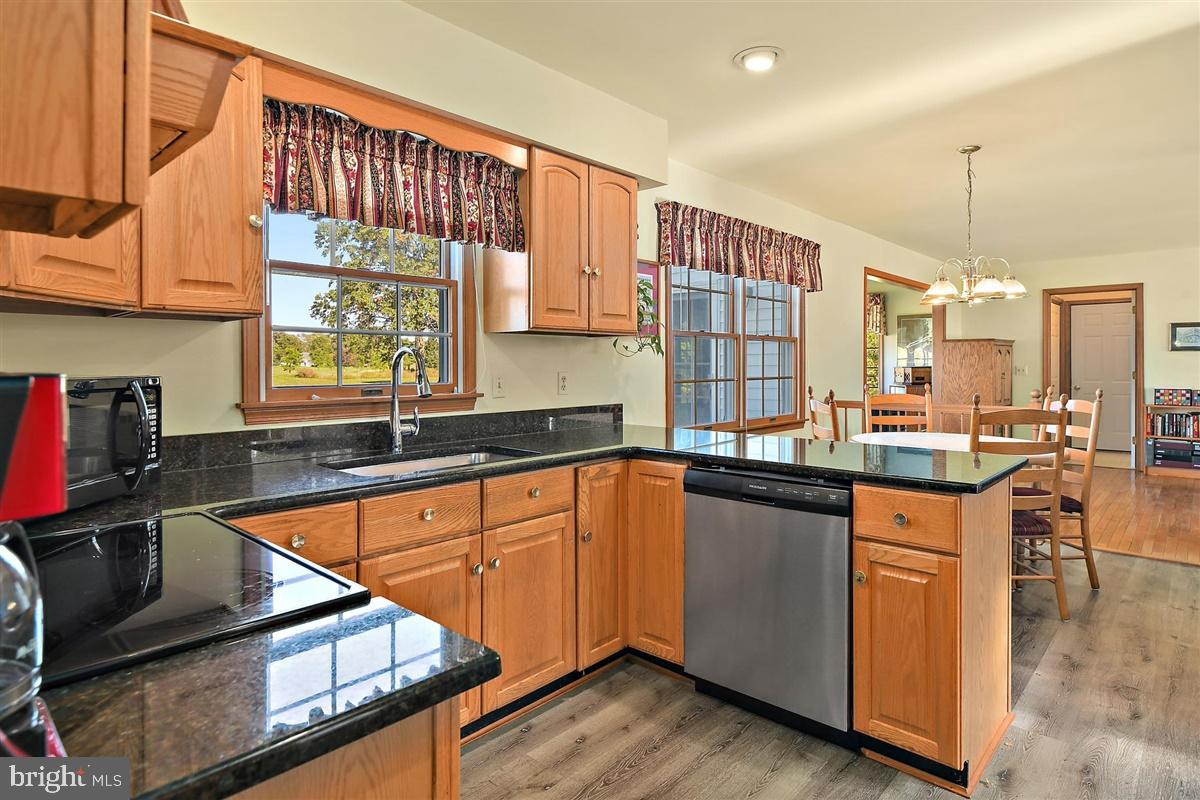 NUTTERS CROSSING - Residential