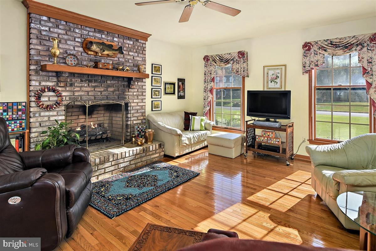 NUTTERS CROSSING - Residential