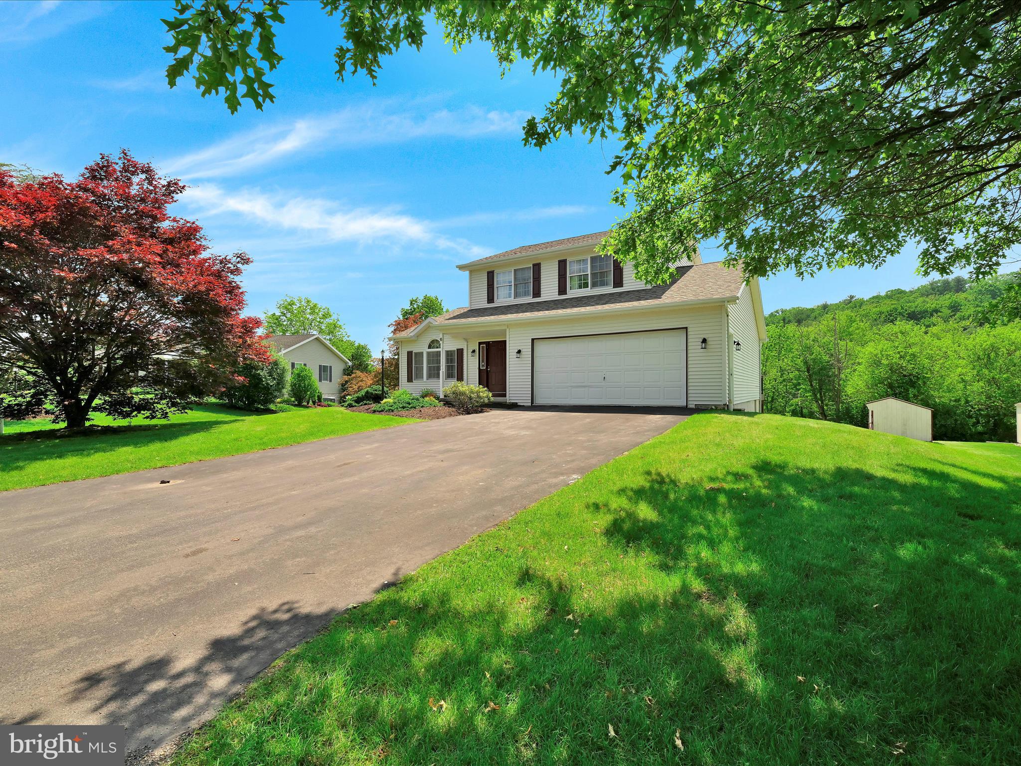 6 FOX HOLLOW ROAD