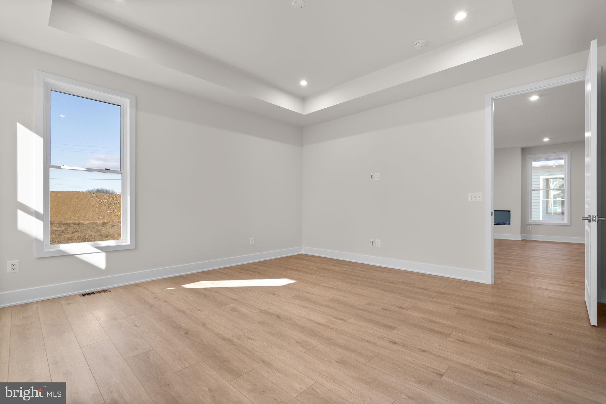 HIATT POINTE AT SNOWDEN BRIDGE - Residential