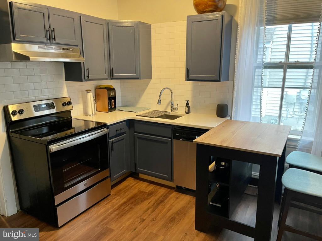 MEDIA - Residential Lease