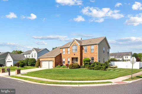 27 Glasgow Road, Williamstown, NJ 08094 - #: NJGL2078076