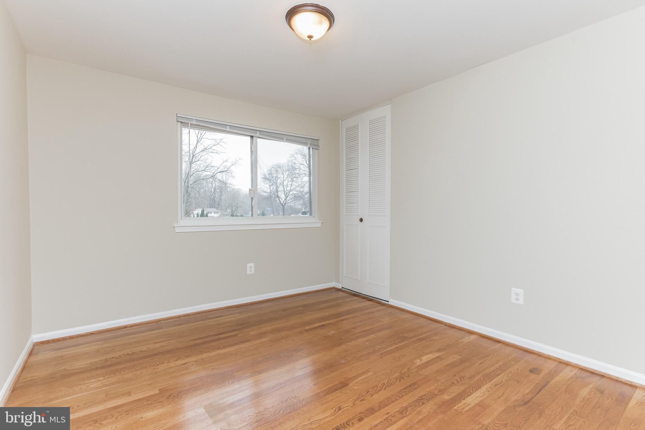 KINGS PARK WEST - Residential